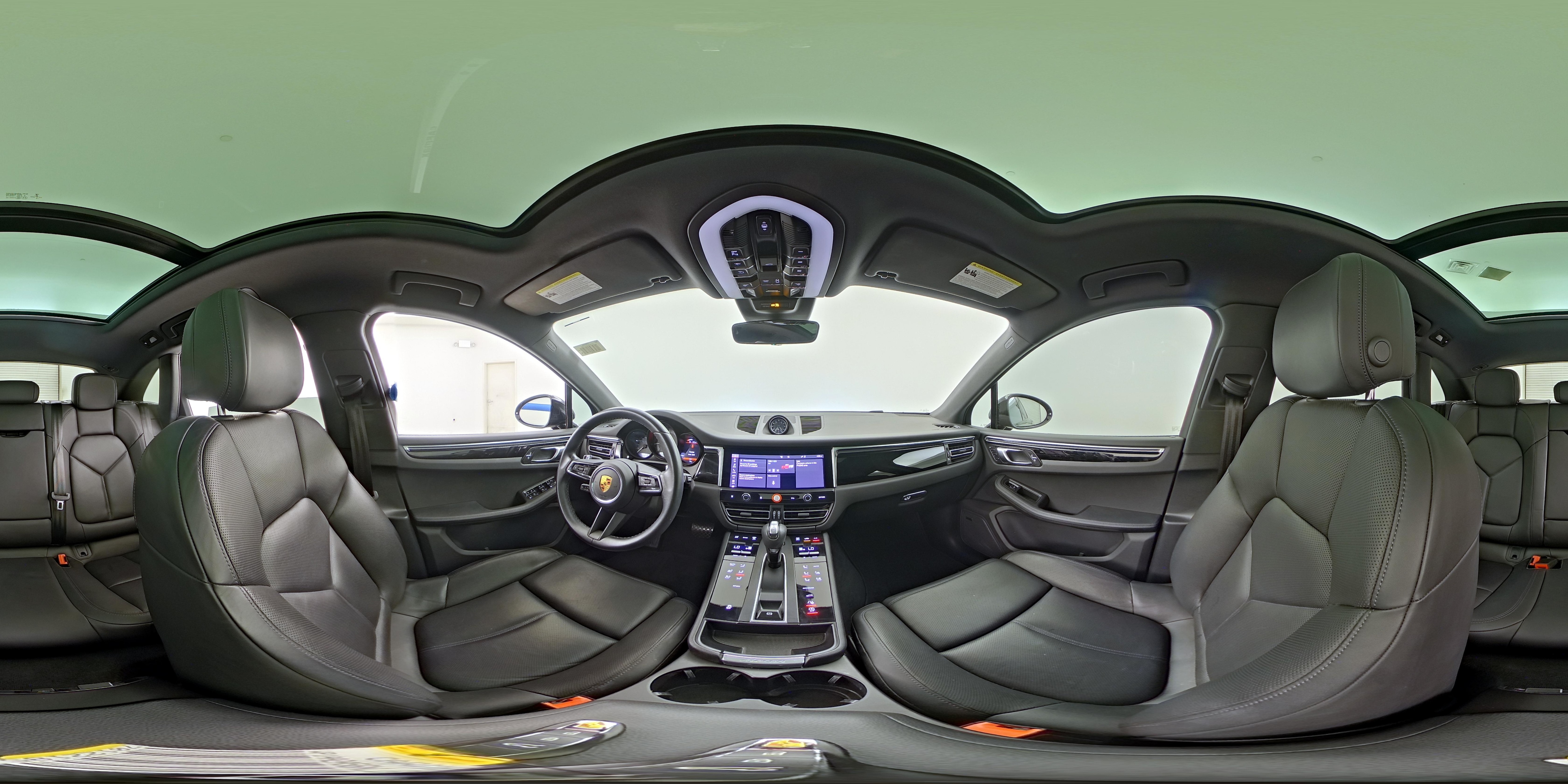 2022 Porsche Macan Base - Photo 25
