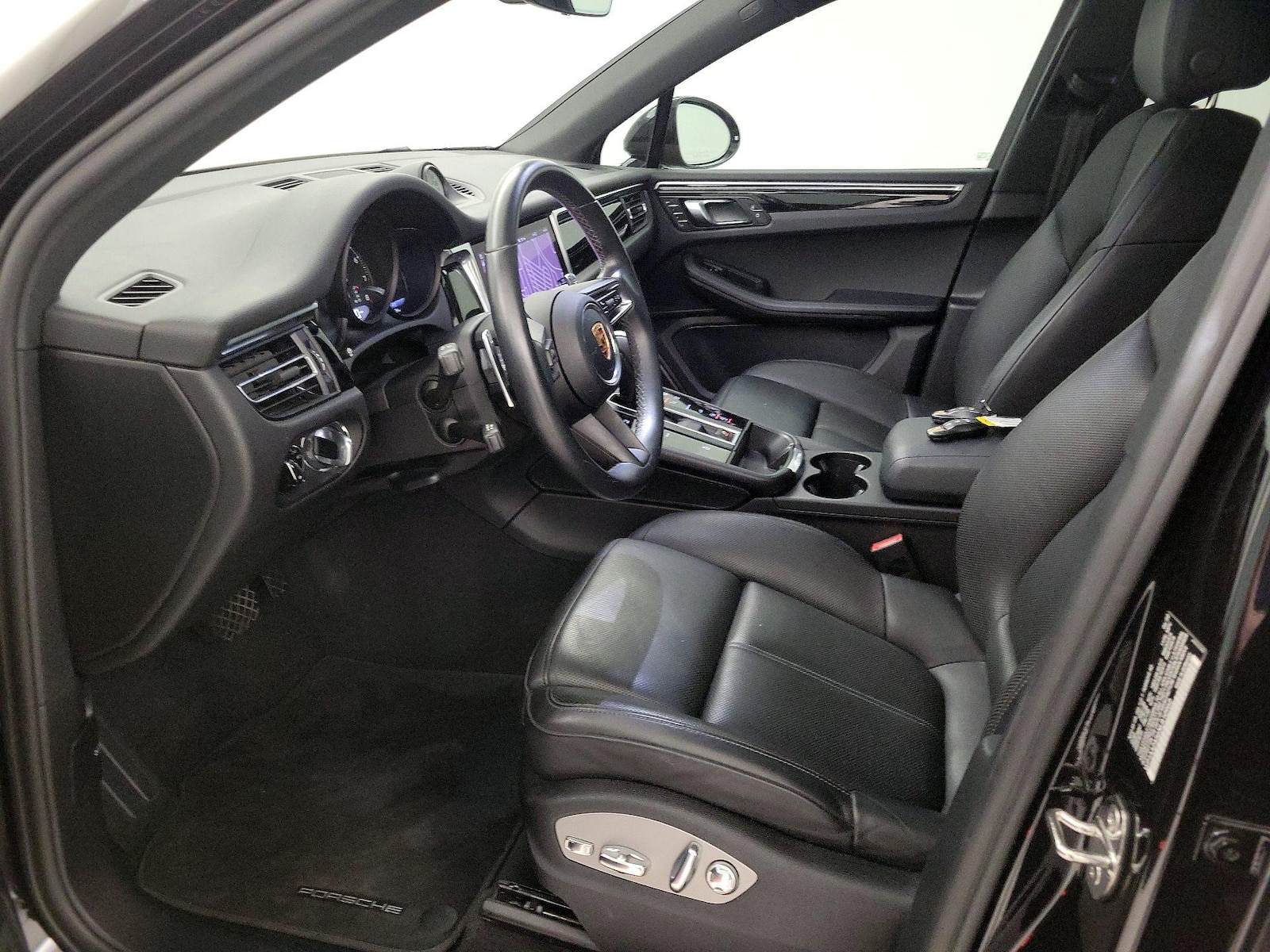 2022 Porsche Macan Base - Photo 12