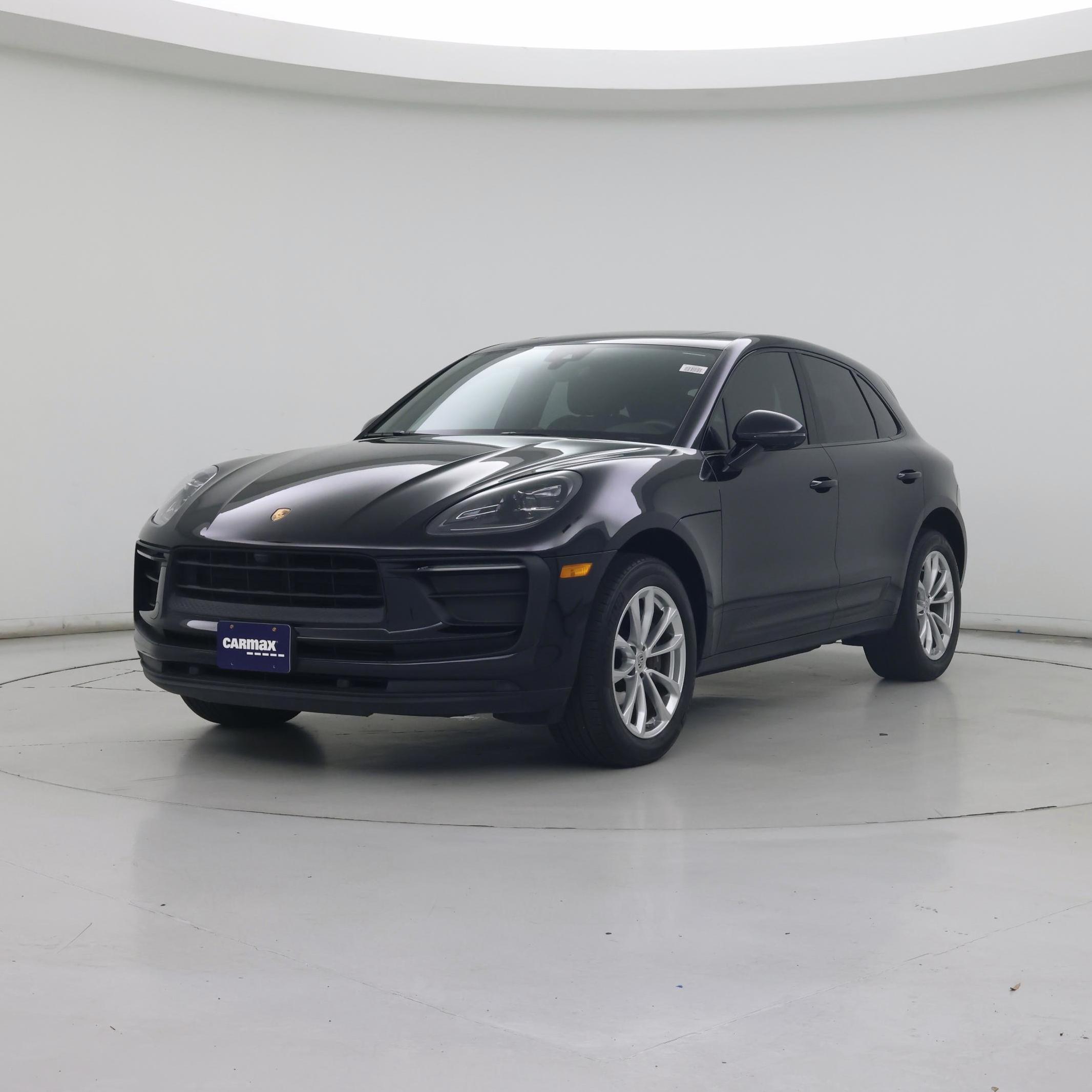 Thumbnail: 2022 Porsche Macan - 4
