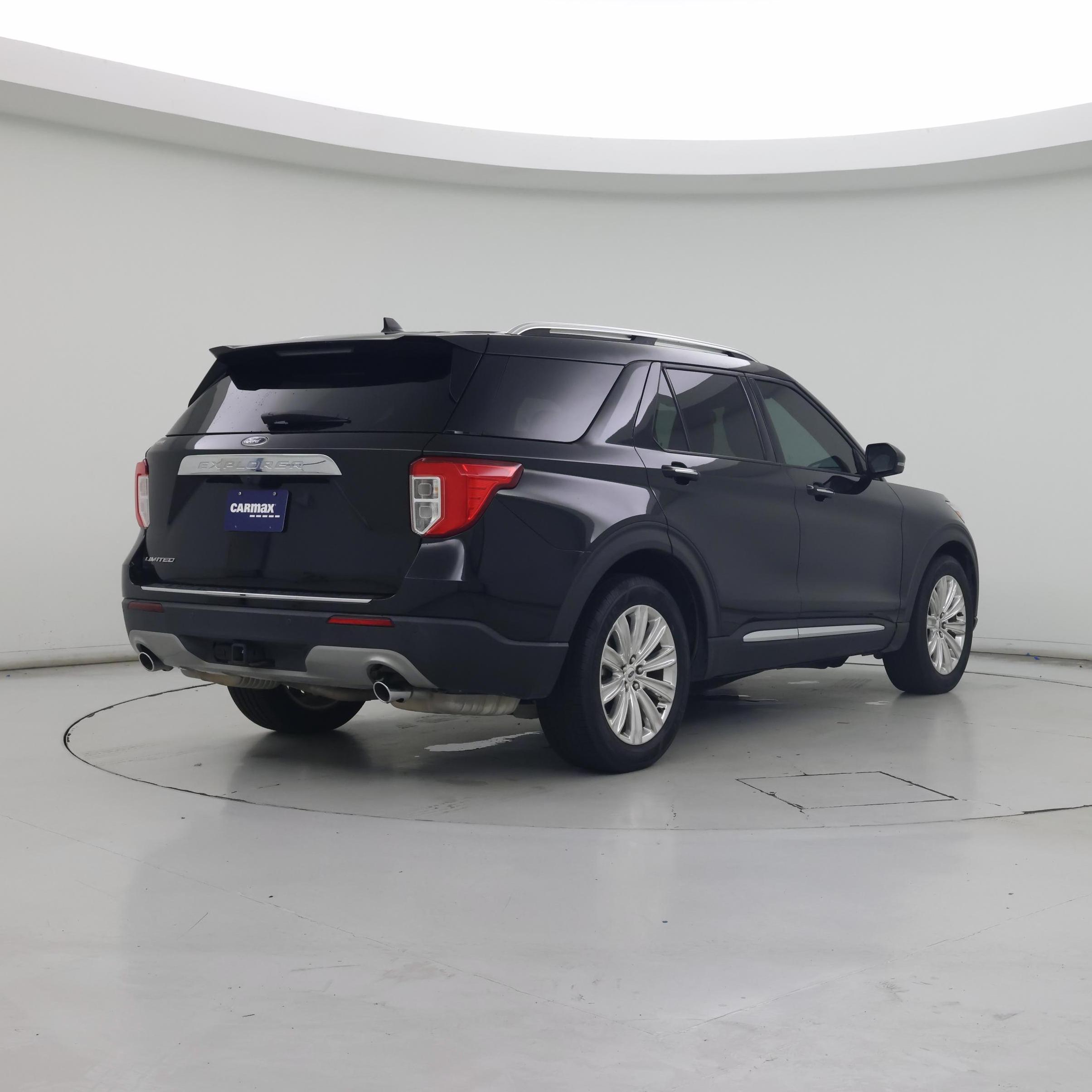 Thumbnail: 2021 Ford Explorer - 8
