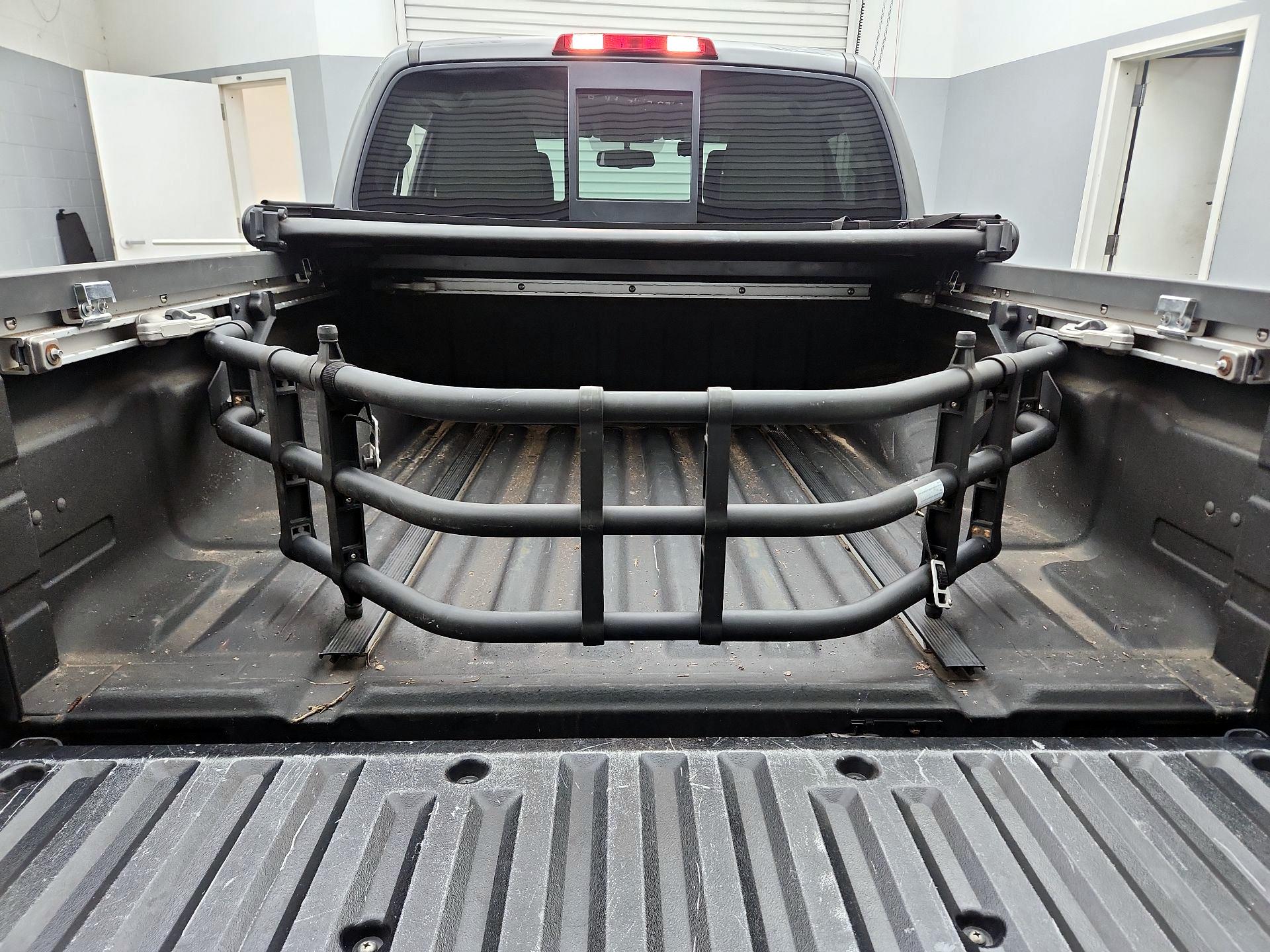 Thumbnail: 2016 Nissan Frontier - 19