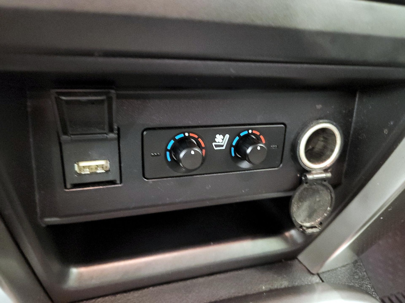 2022 Toyota 4Runner Limited - Photo 20