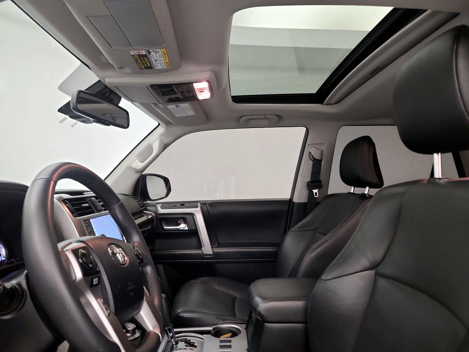 Thumbnail: 2022 Toyota 4Runner - 20