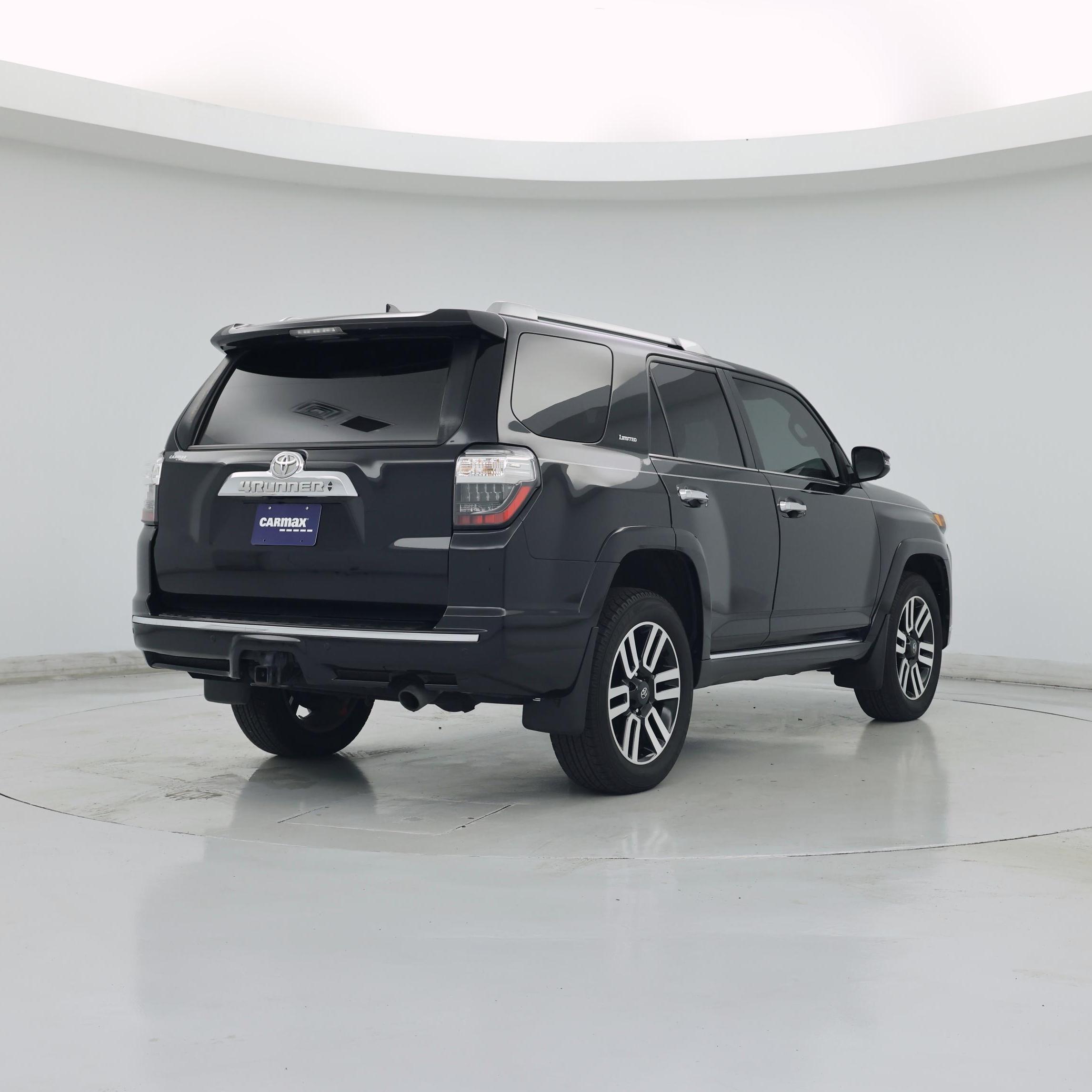Thumbnail: 2022 Toyota 4Runner - 8