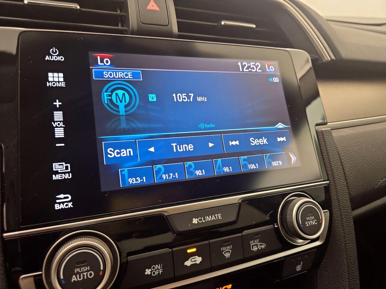 2017 Honda Civic EX-T - Photo 14