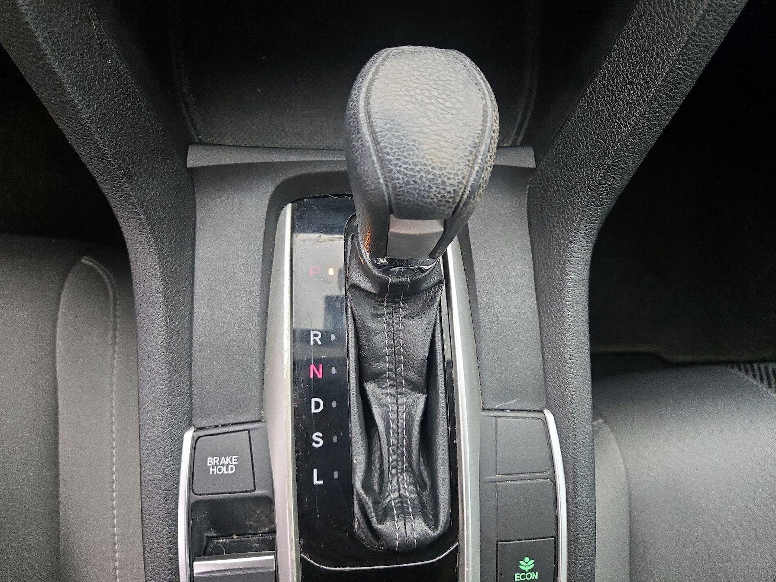 2017 Honda Civic EX-T - Photo 16