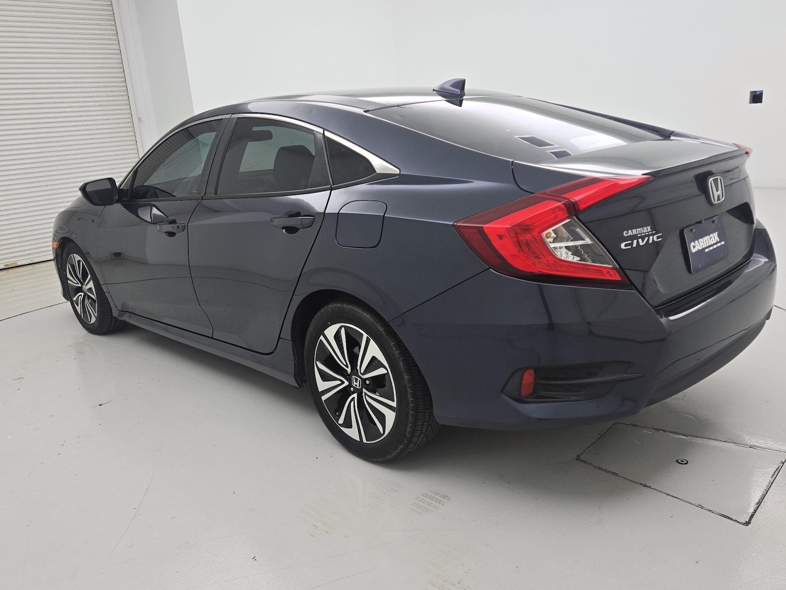 2017 Honda Civic EX-T - Photo 7