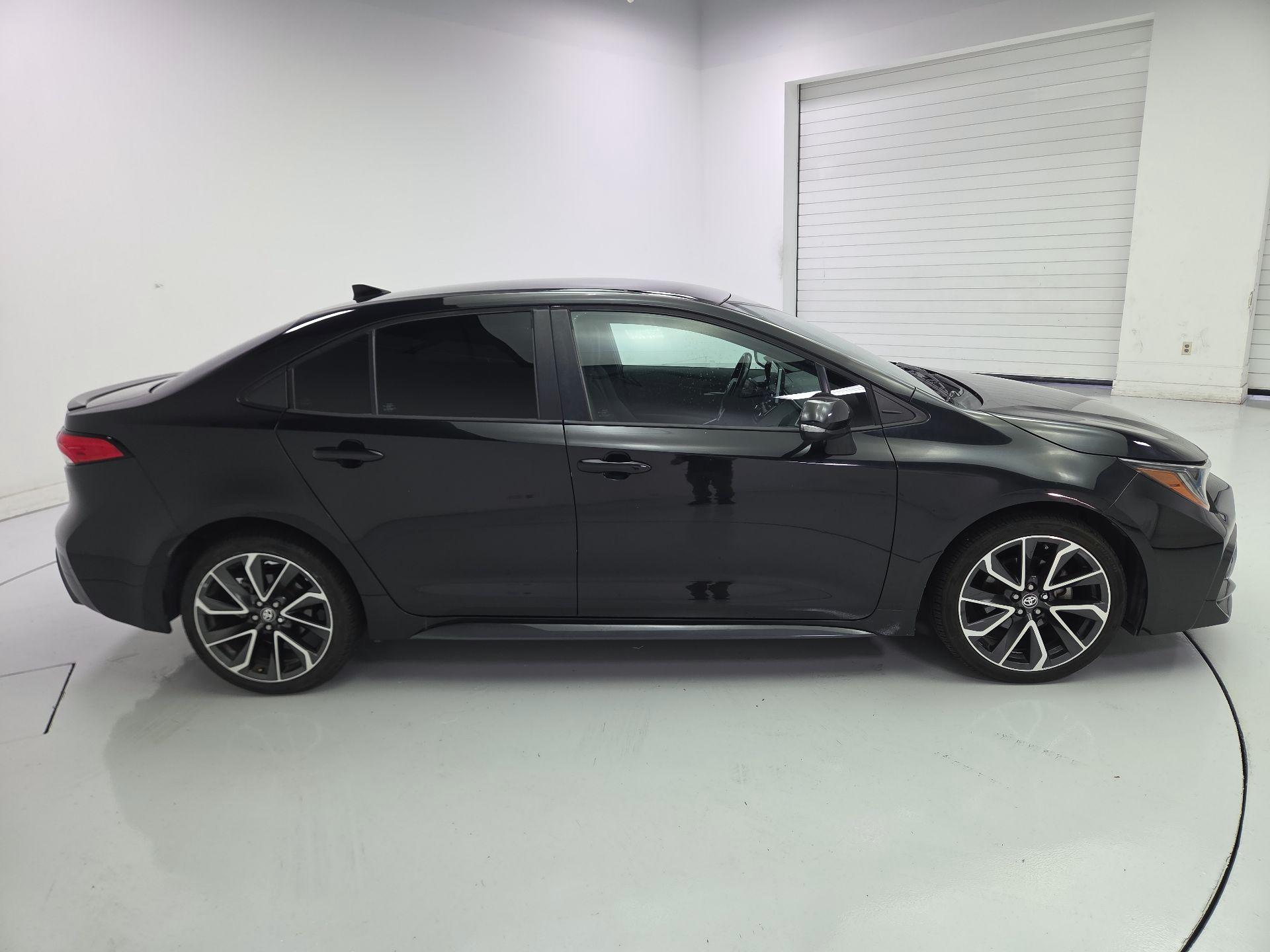 Thumbnail: 2020 Toyota Corolla - 4