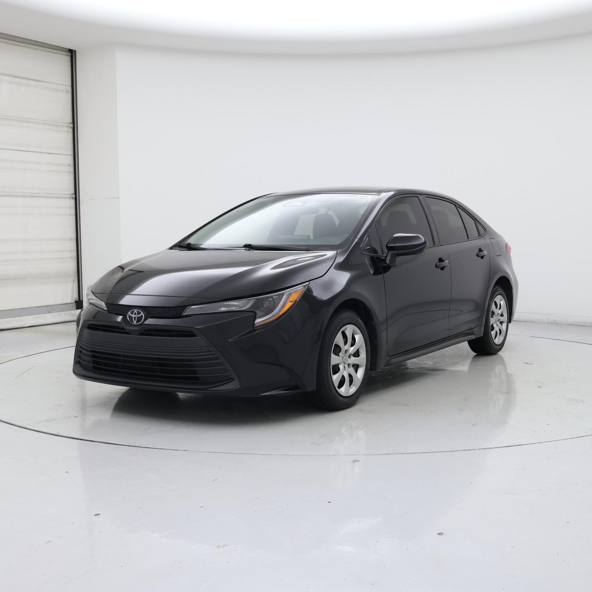 Thumbnail: 2023 Toyota Corolla - 4