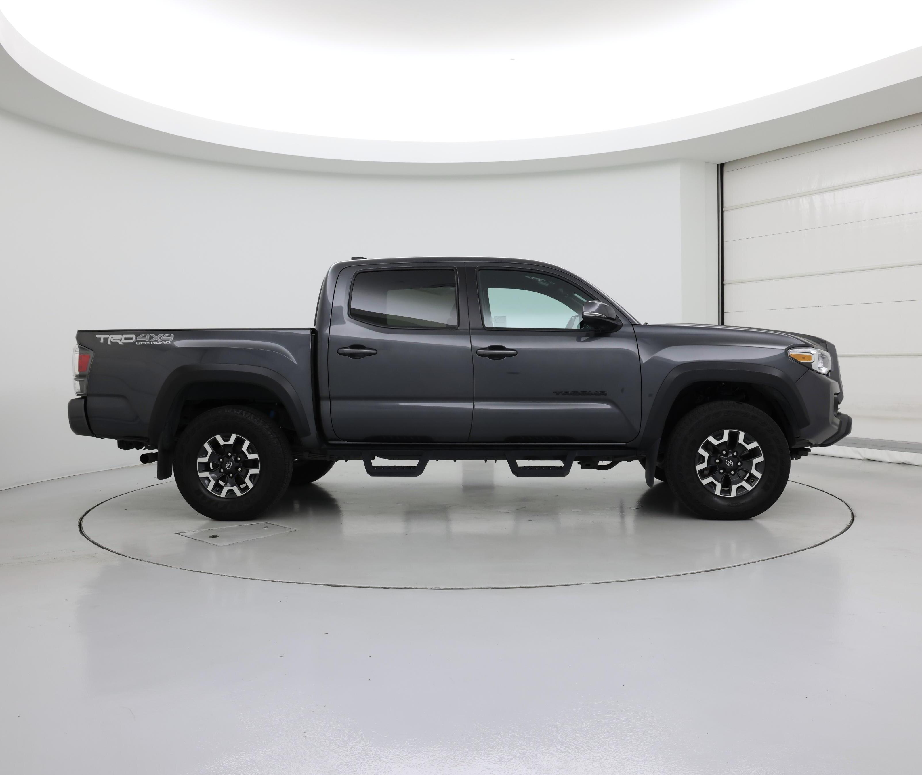 Thumbnail: 2023 Toyota Tacoma - 7