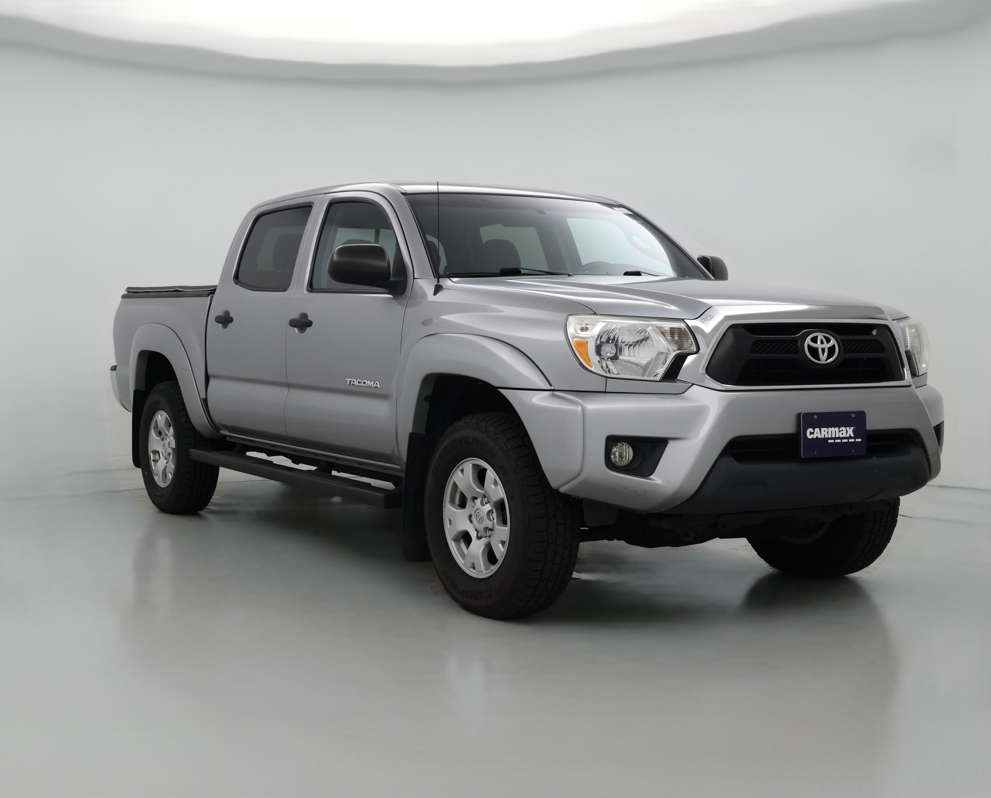 Thumbnail: 2015 Toyota Tacoma - 1