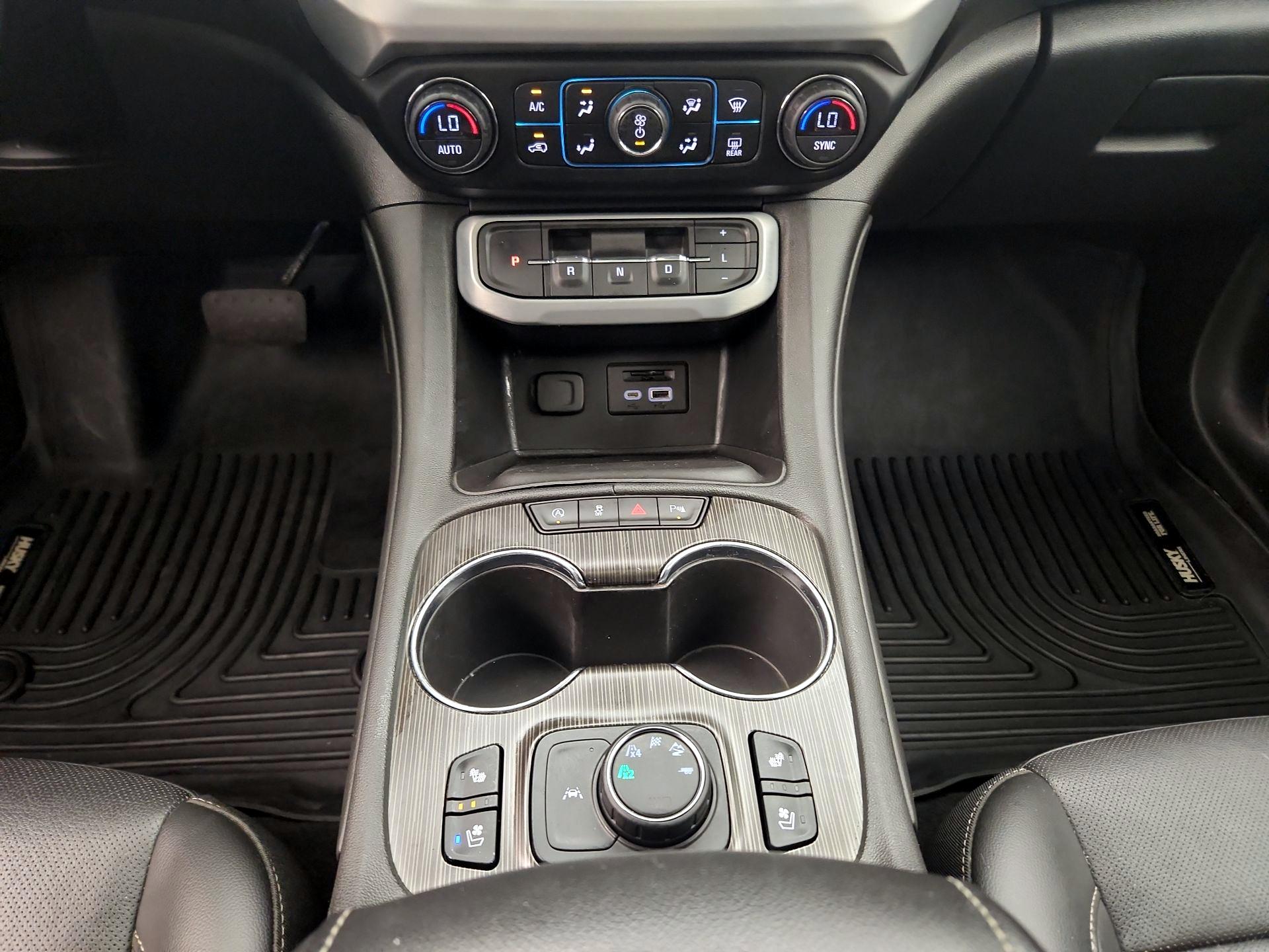 Thumbnail: 2021 GMC Acadia - 17