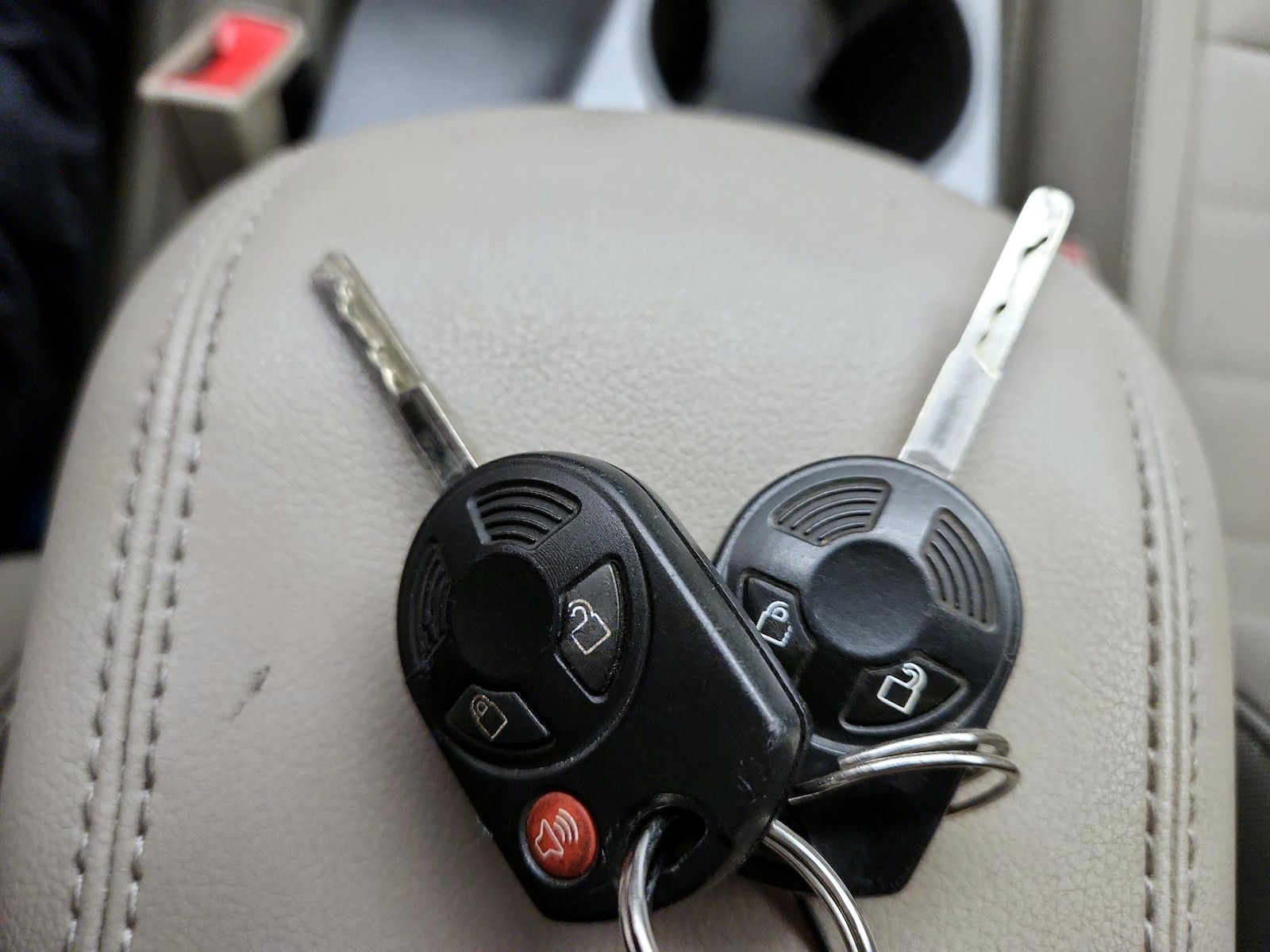2014 Ford Escape SE - Photo 23