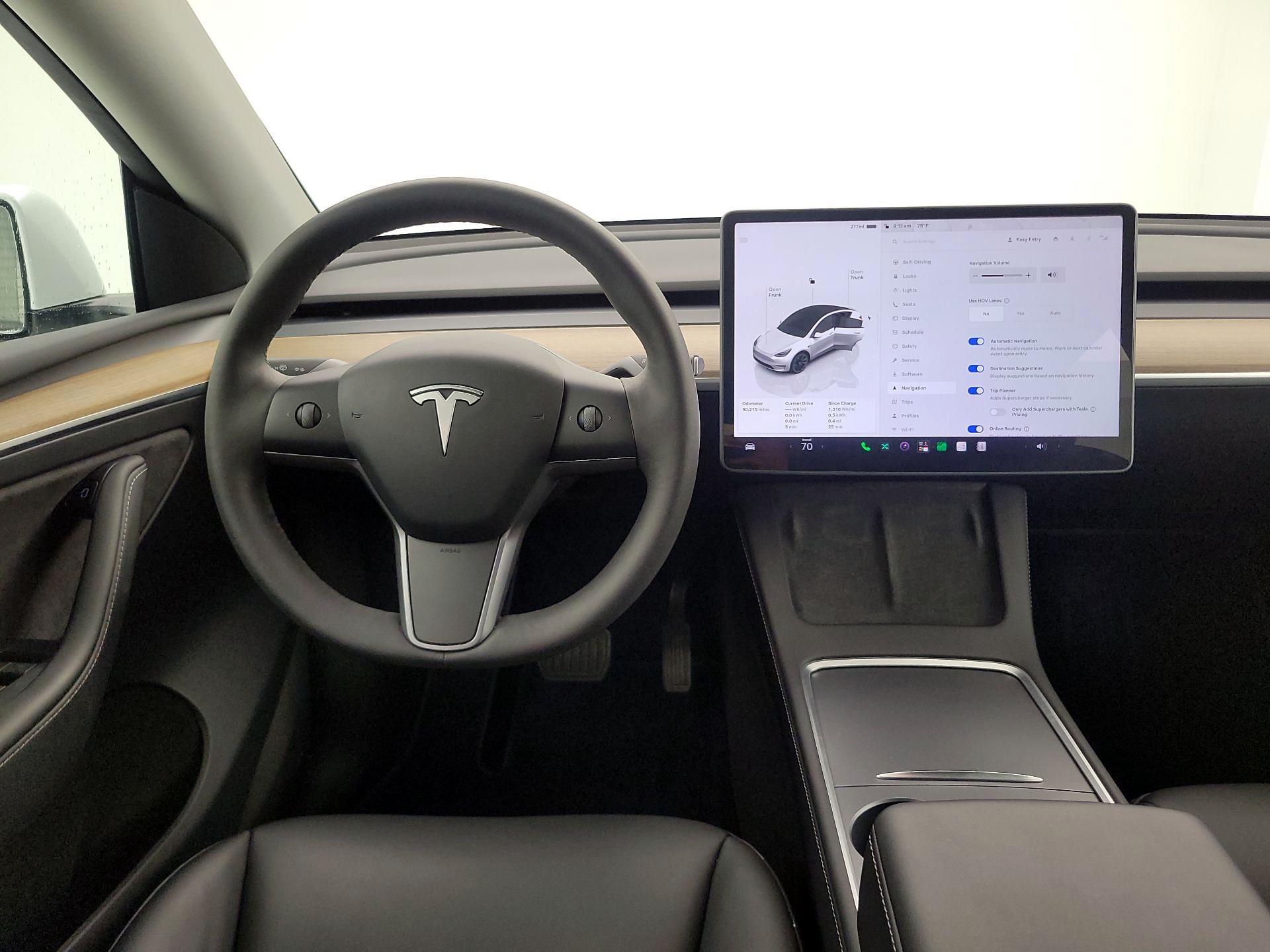 Thumbnail: 2022 Tesla Model Y - 10