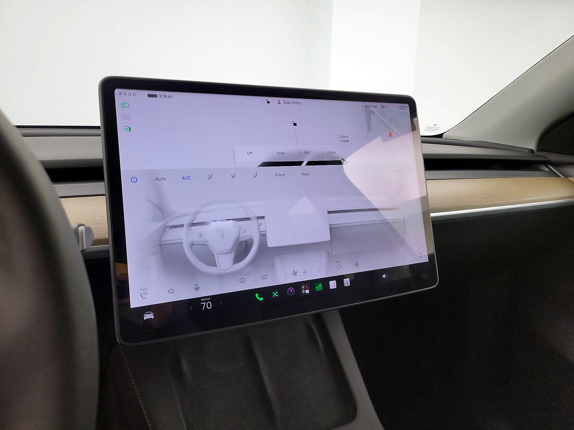 Thumbnail: 2022 Tesla Model Y - 16