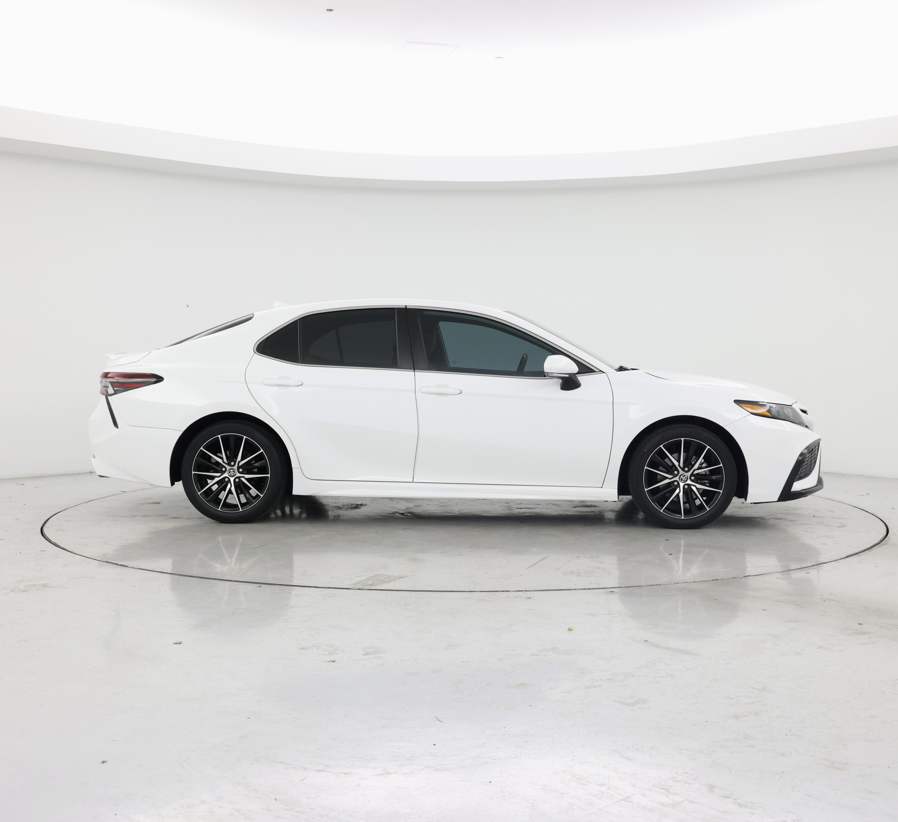 Thumbnail: 2023 Toyota Camry - 7