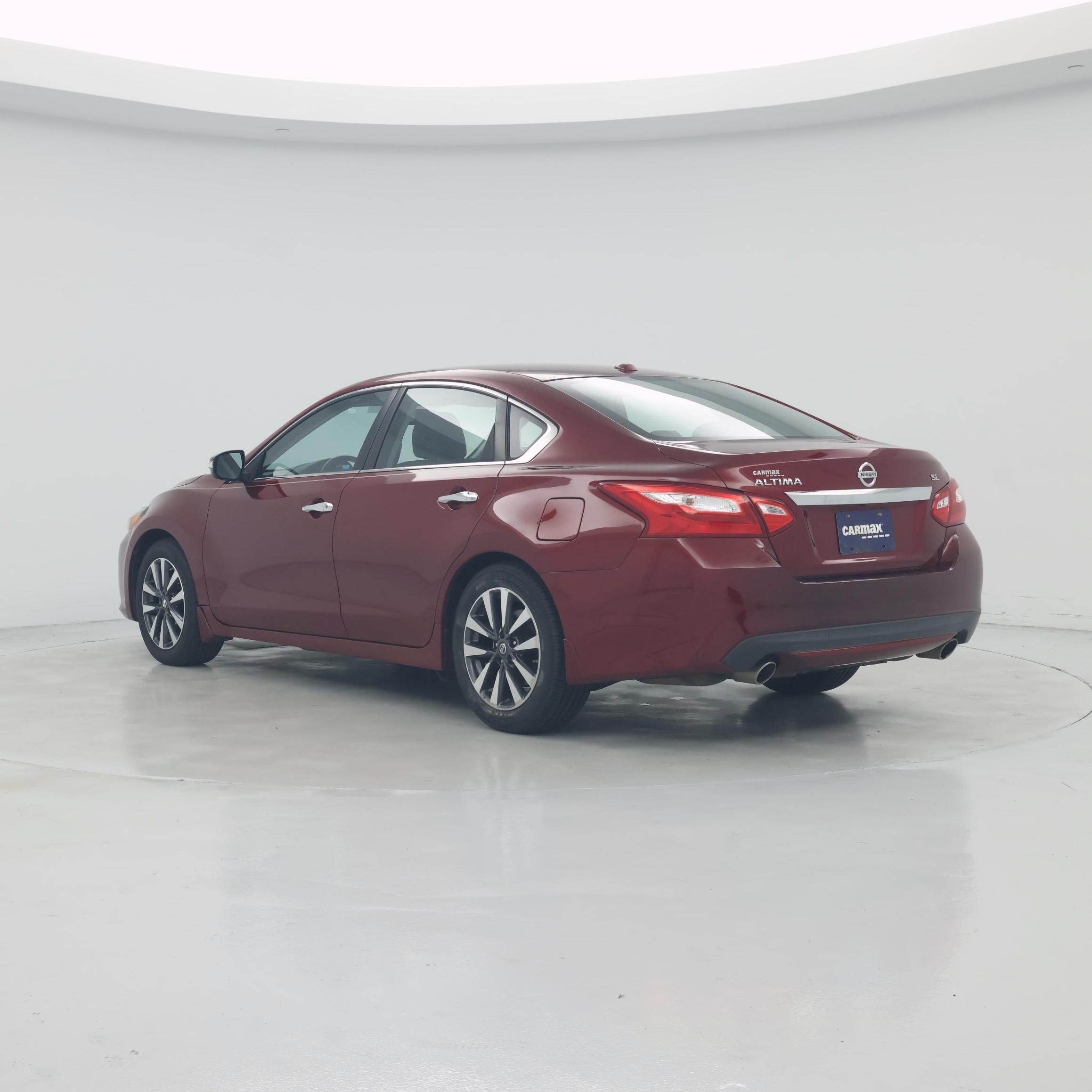 Thumbnail: 2017 Nissan Altima - 2