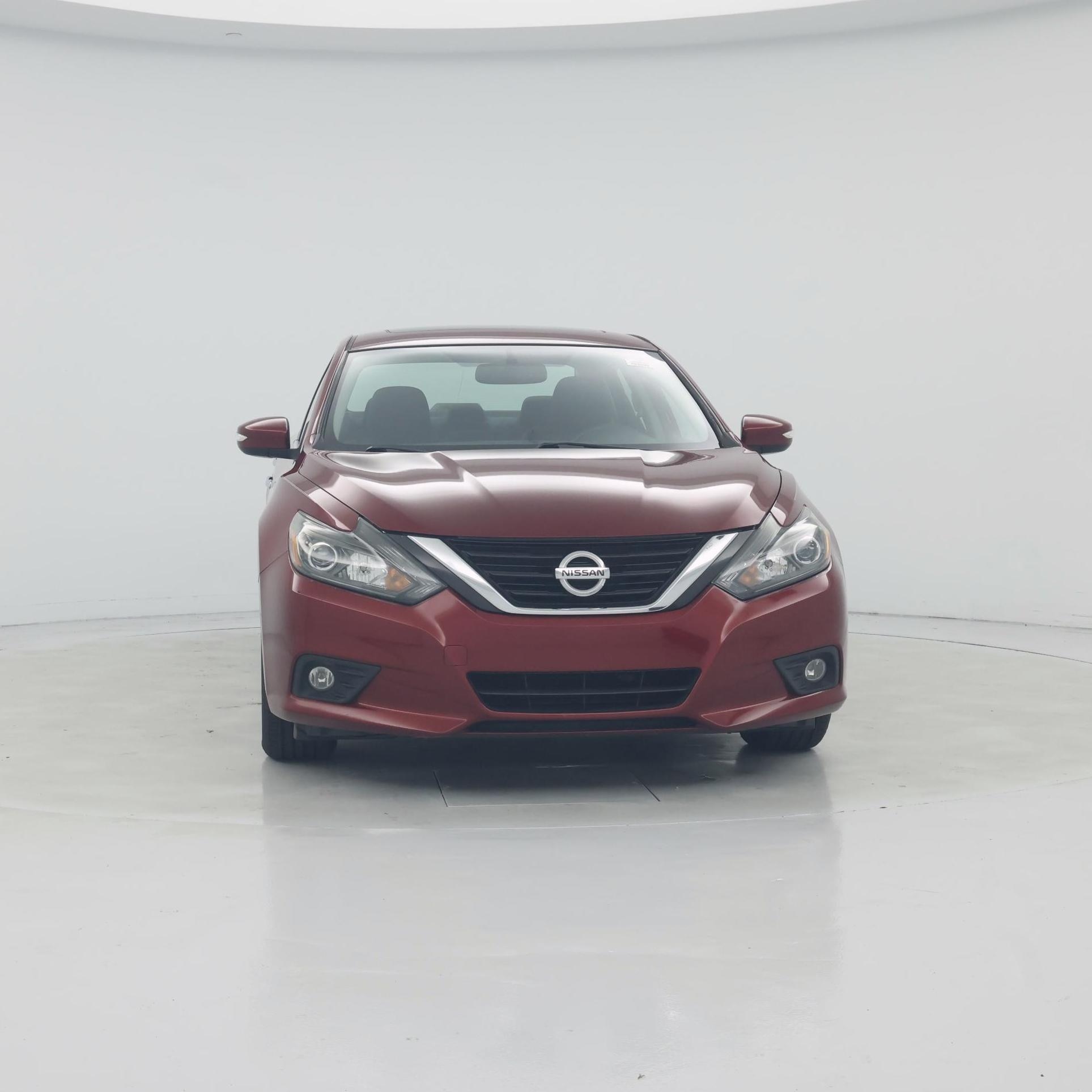 Thumbnail: 2017 Nissan Altima - 5