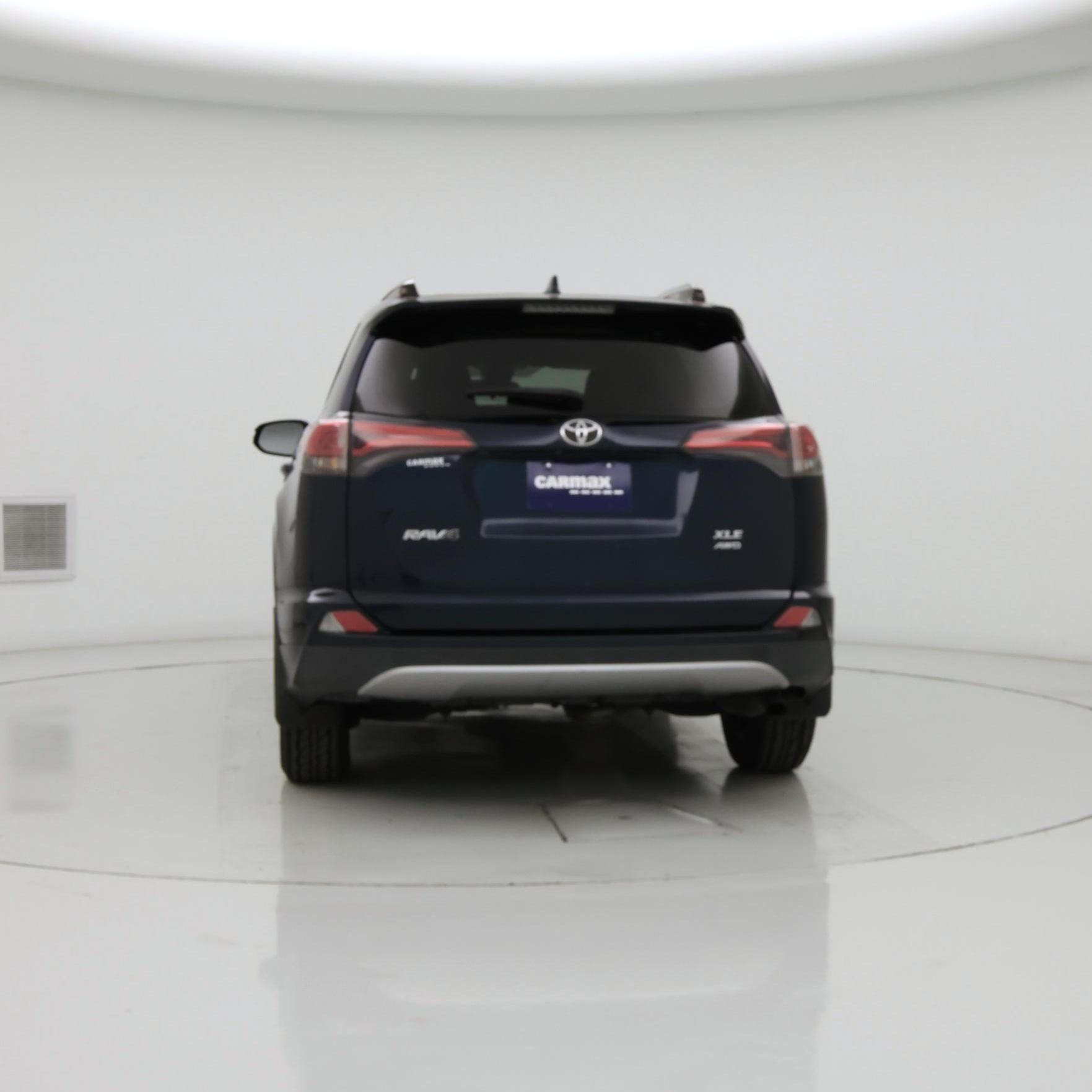 Thumbnail: 2018 Toyota RAV4 - 6