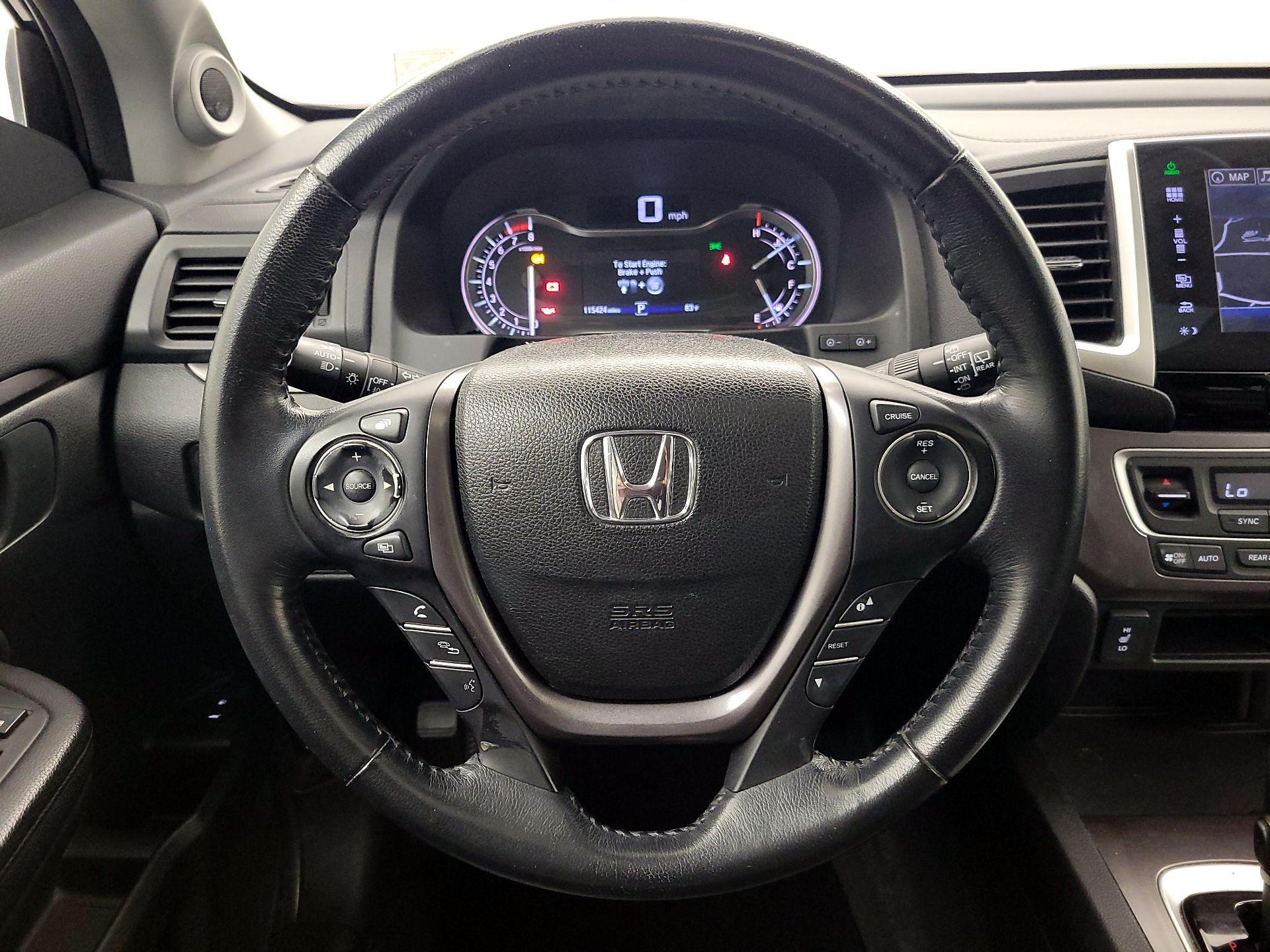 Thumbnail: 2016 Honda Pilot - 9