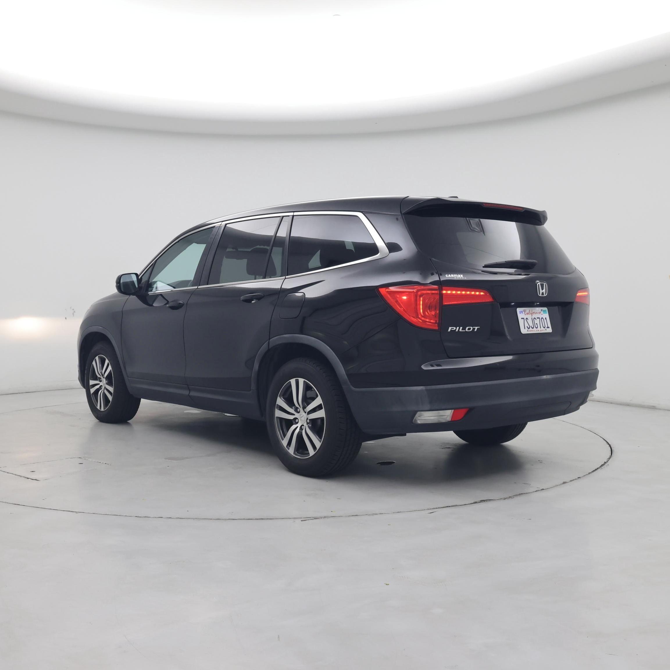 Thumbnail: 2016 Honda Pilot - 2
