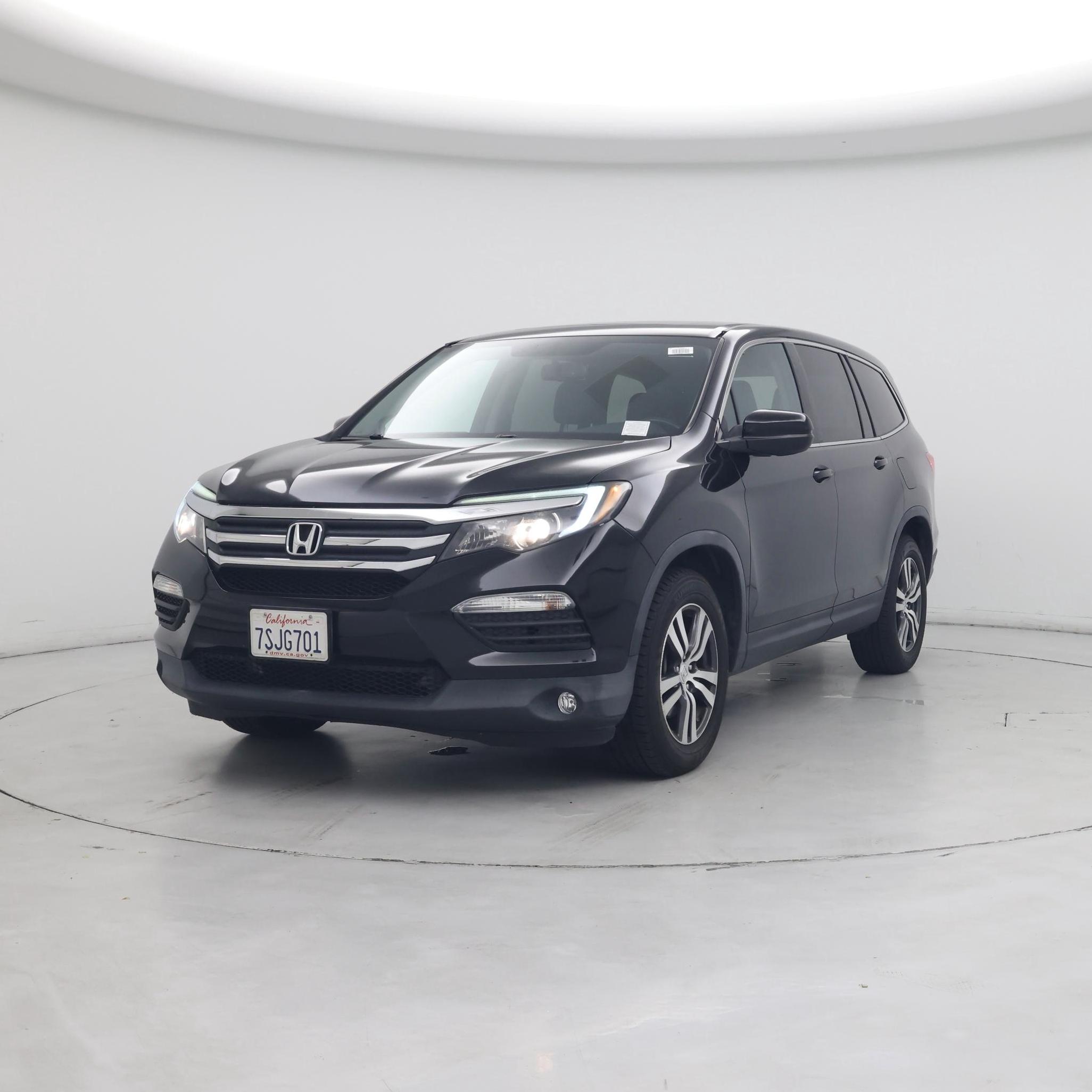 Thumbnail: 2016 Honda Pilot - 4