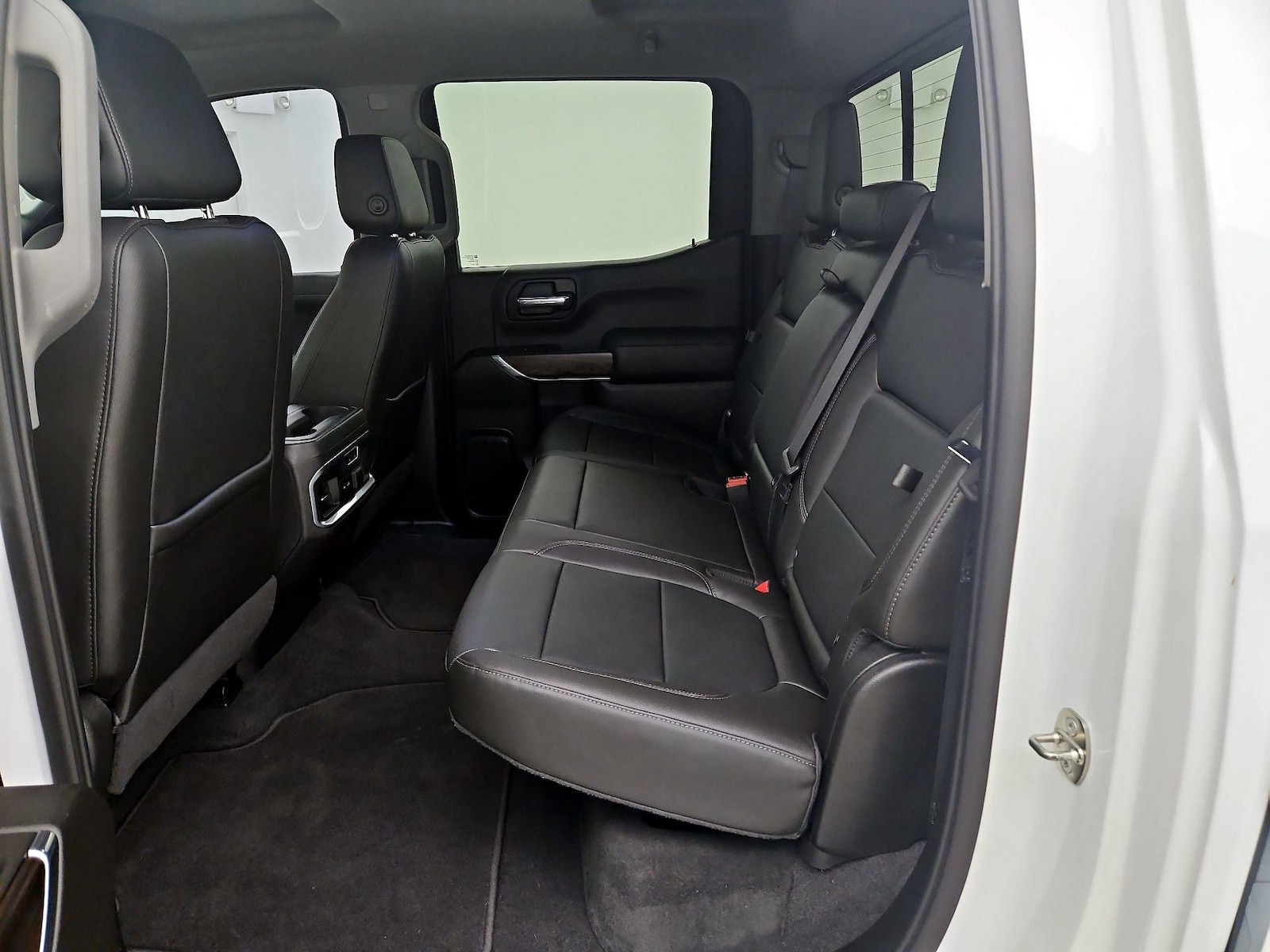 2020 GMC Sierra 1500 SLT - Photo 19