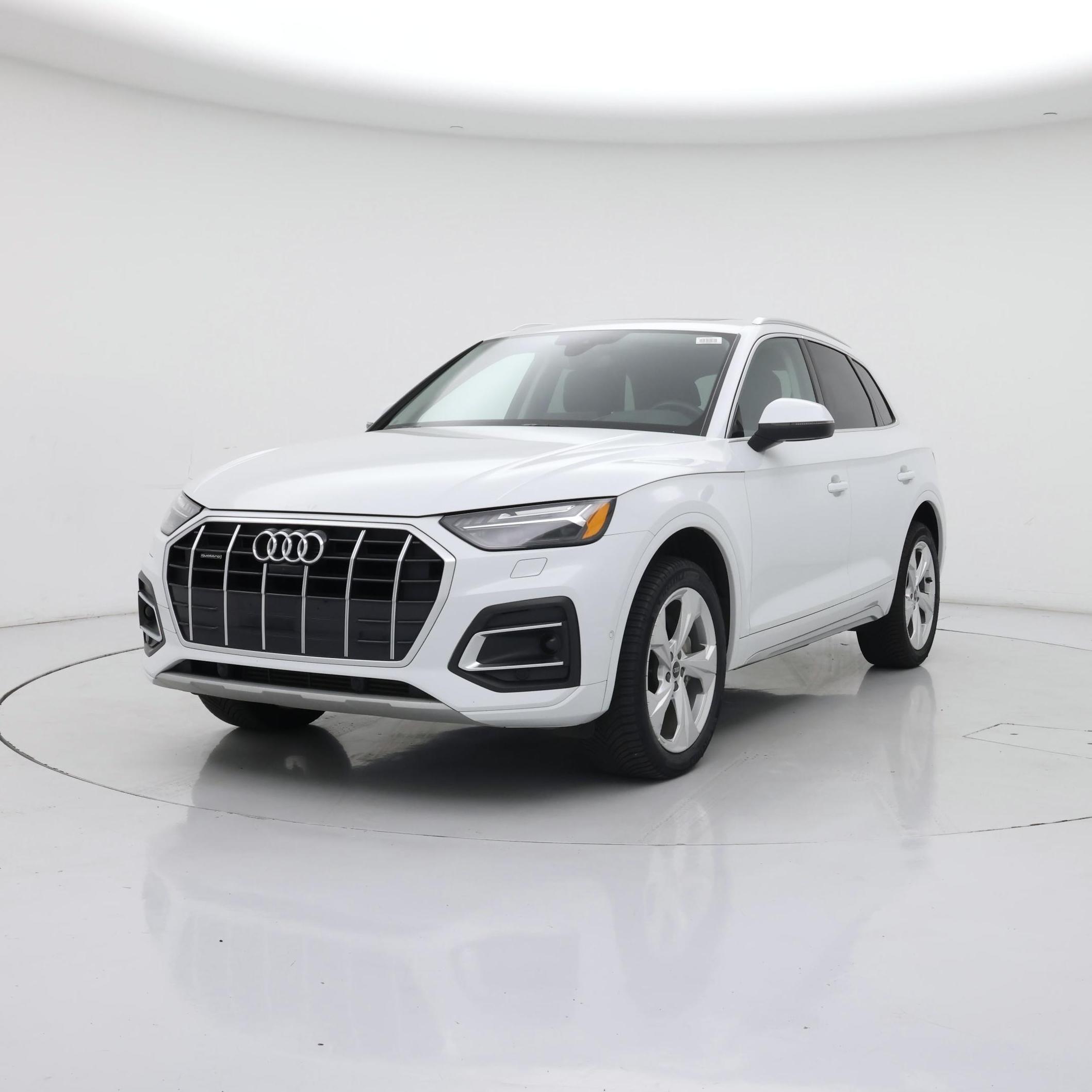 Thumbnail: 2021 Audi Q5 - 4