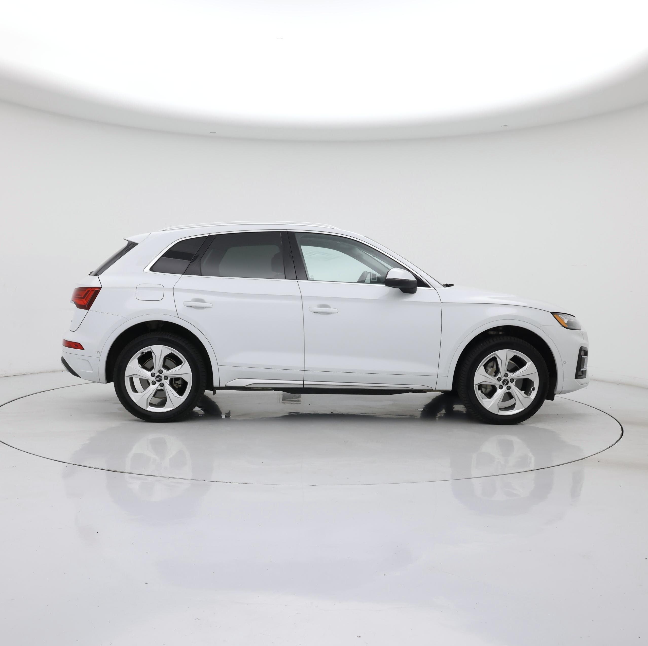 Thumbnail: 2021 Audi Q5 - 7