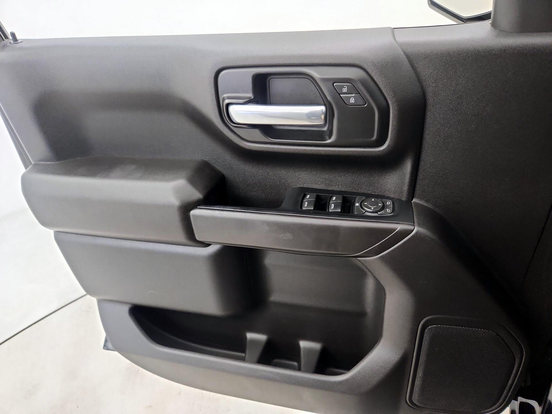 Thumbnail: 2023 Chevrolet Silverado 1500 - 12