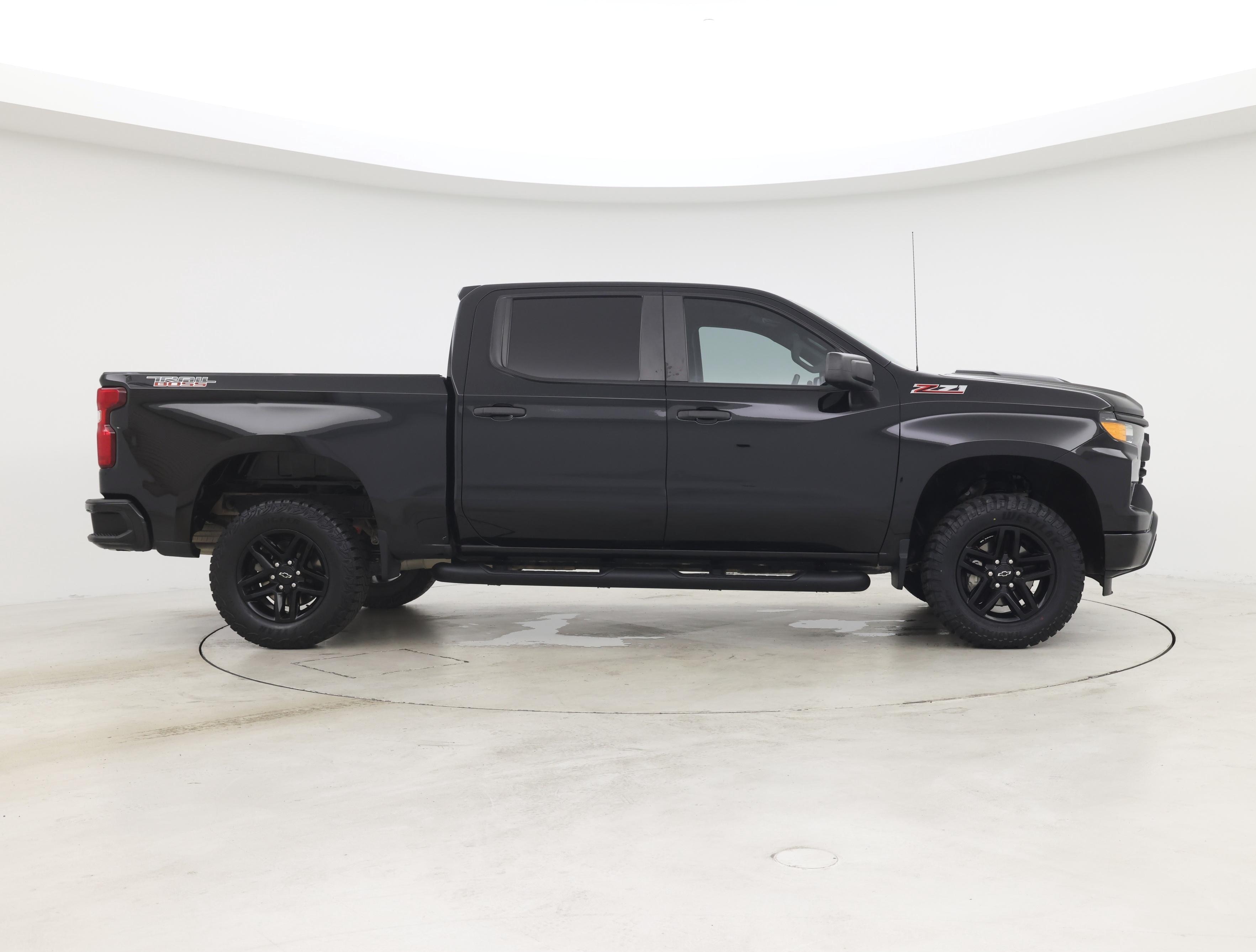 Thumbnail: 2023 Chevrolet Silverado 1500 - 7