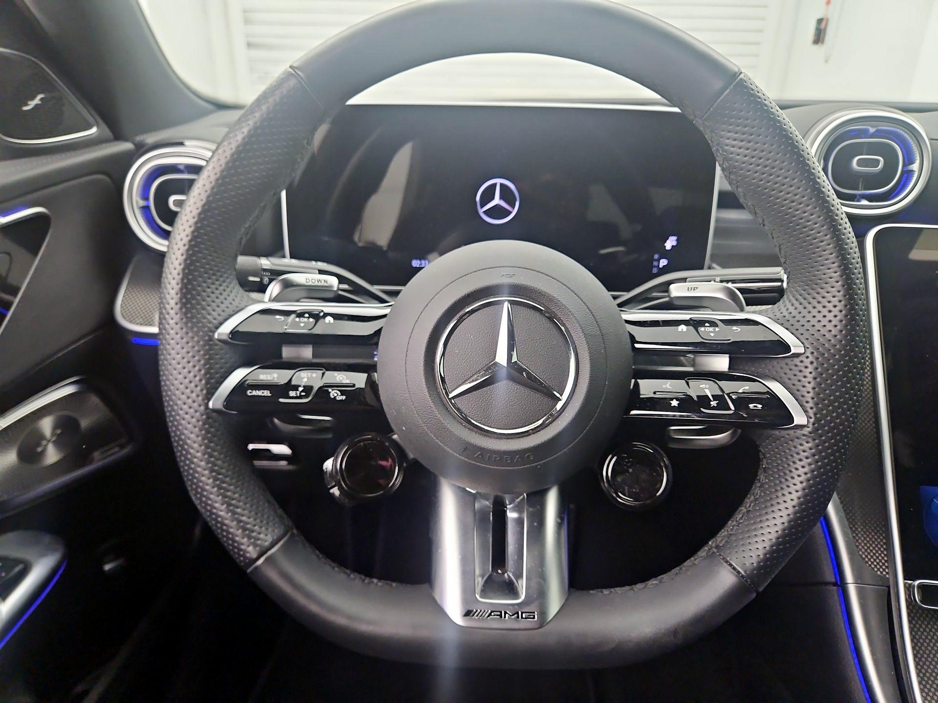 Thumbnail: 2025 Mercedes-Benz C-Class - 10