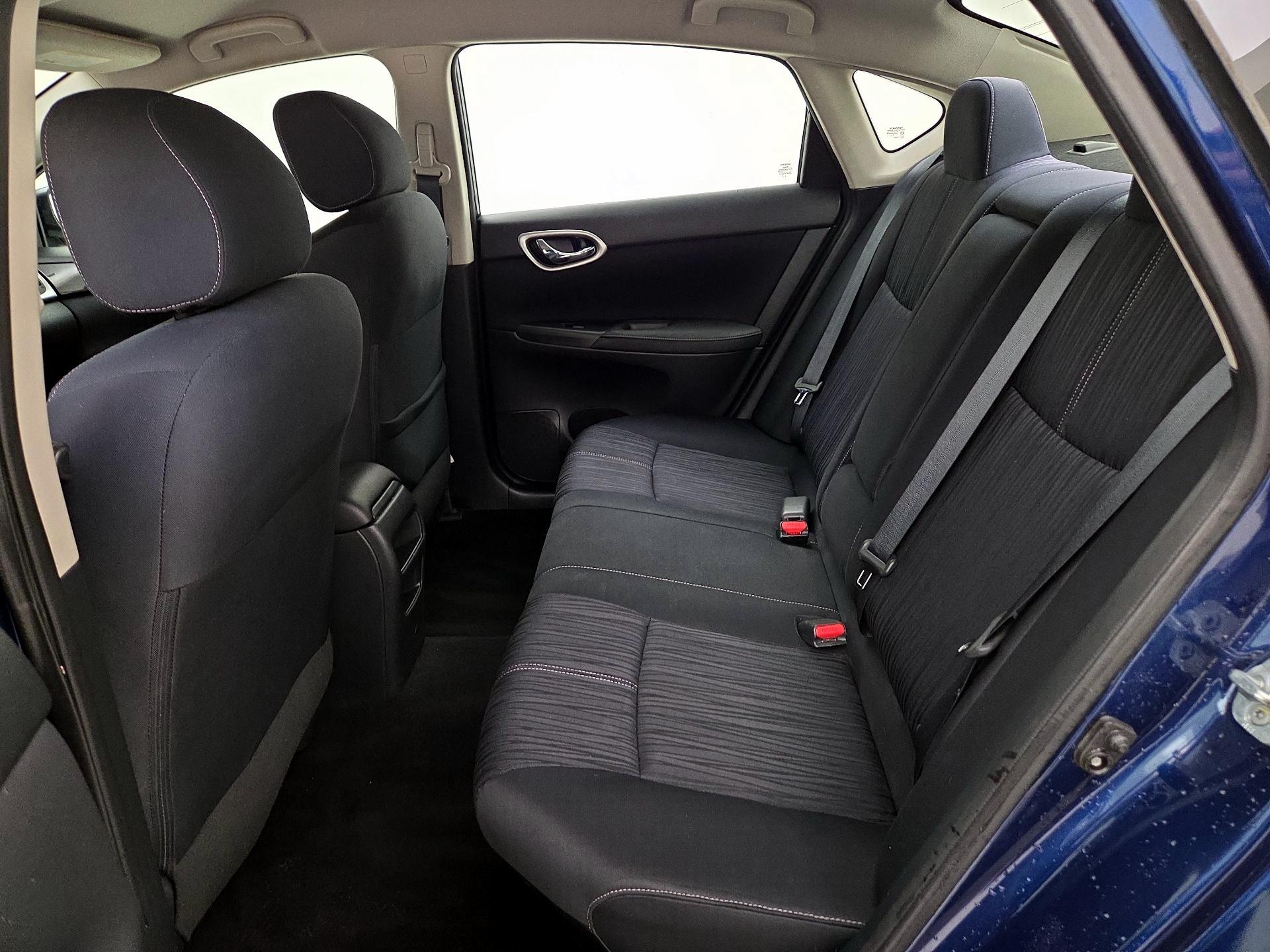 Thumbnail: 2017 Nissan Sentra - 19