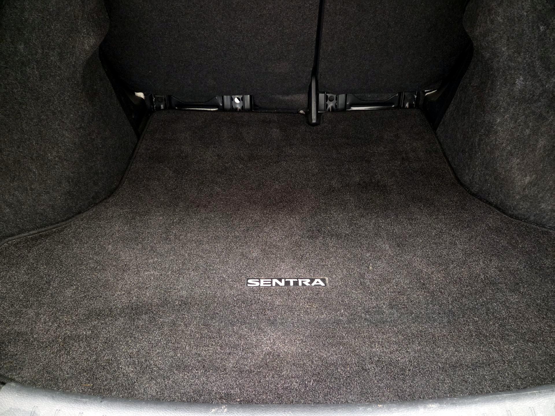 Thumbnail: 2017 Nissan Sentra - 20