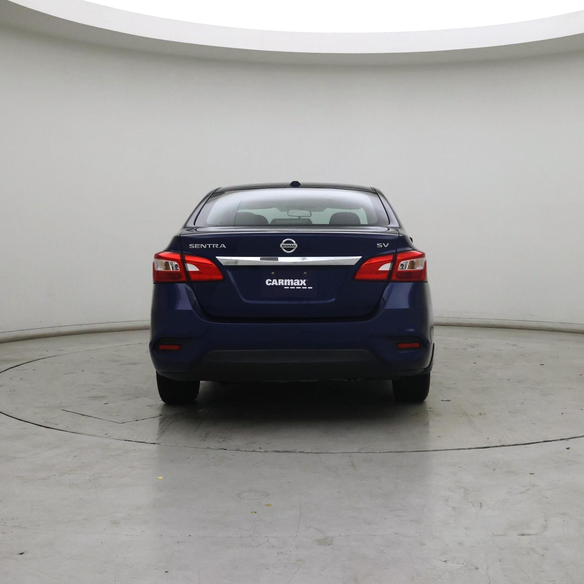 Thumbnail: 2017 Nissan Sentra - 6