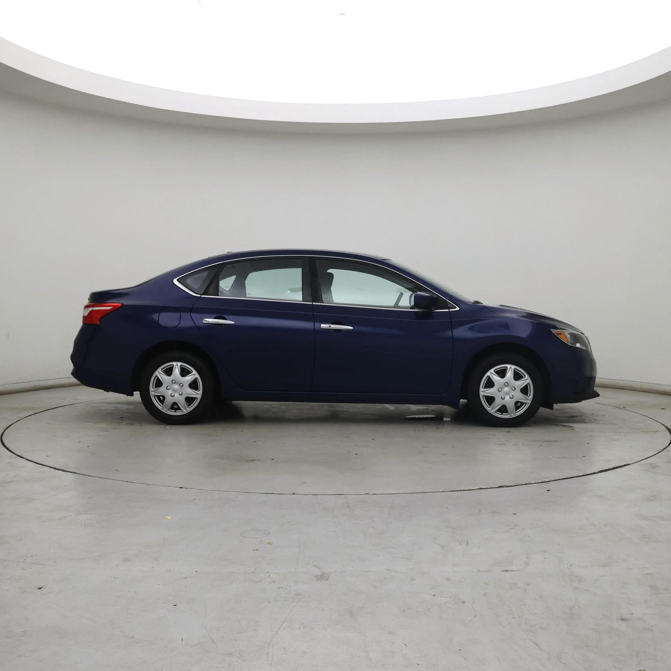 Thumbnail: 2017 Nissan Sentra - 7