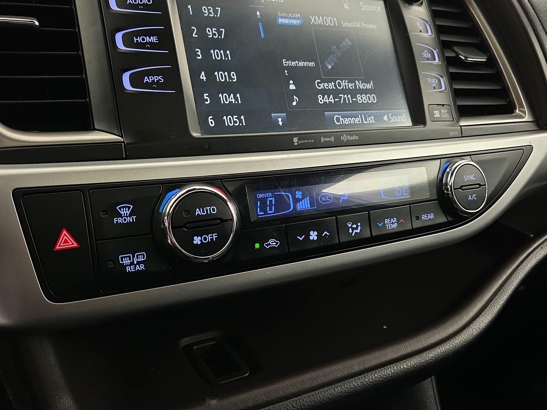 Thumbnail: 2018 Toyota Highlander - 17
