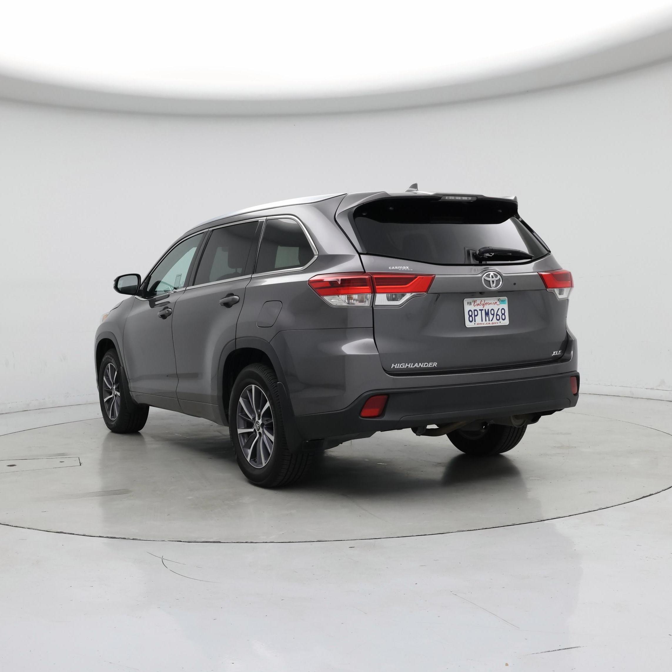 Thumbnail: 2018 Toyota Highlander - 2