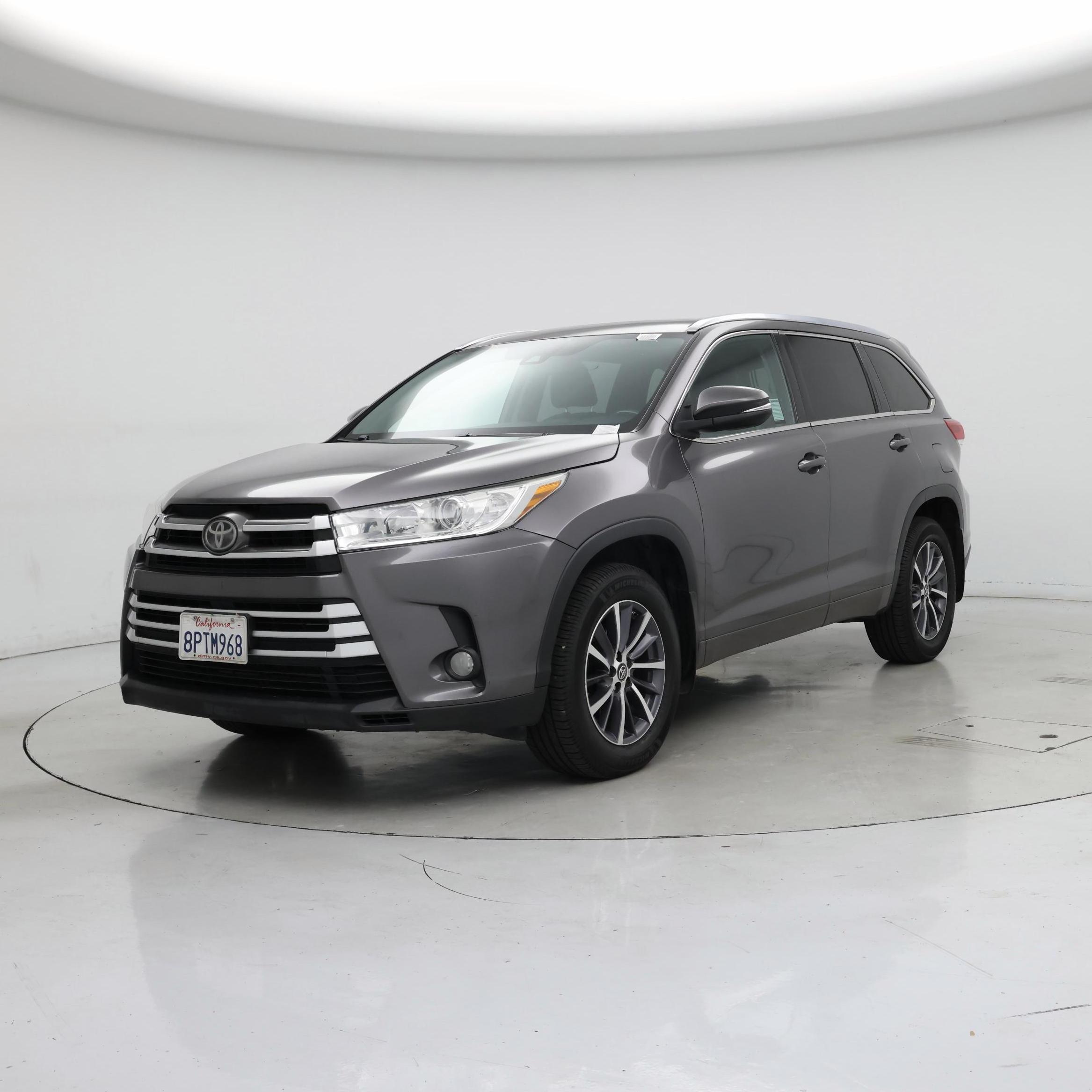 Thumbnail: 2018 Toyota Highlander - 4