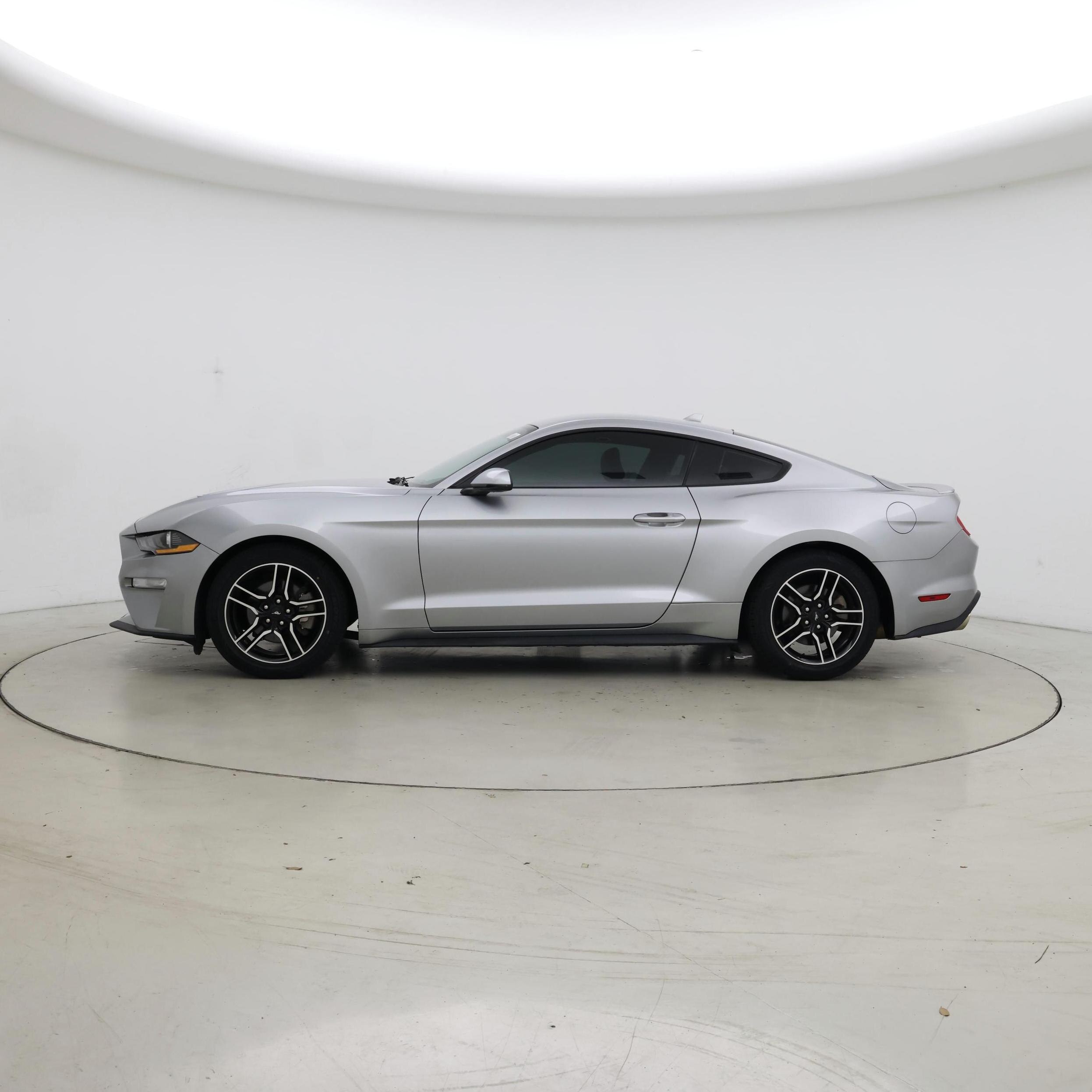 Thumbnail: 2020 Ford Mustang - 3