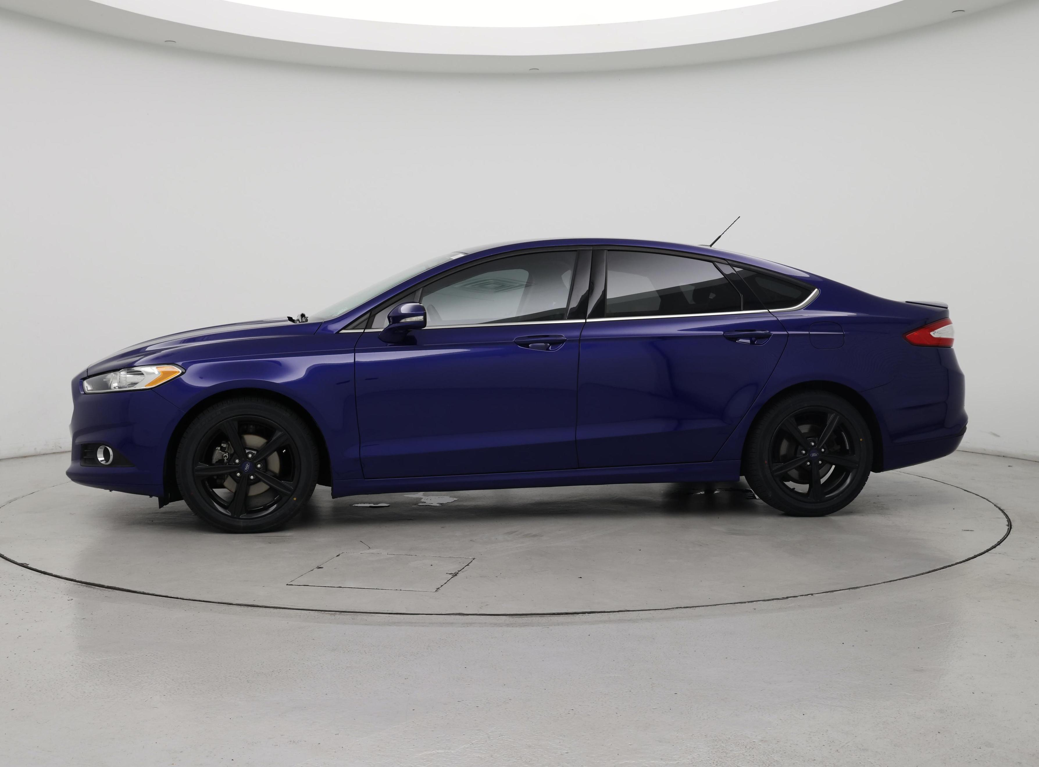 Thumbnail: 2016 Ford Fusion - 3