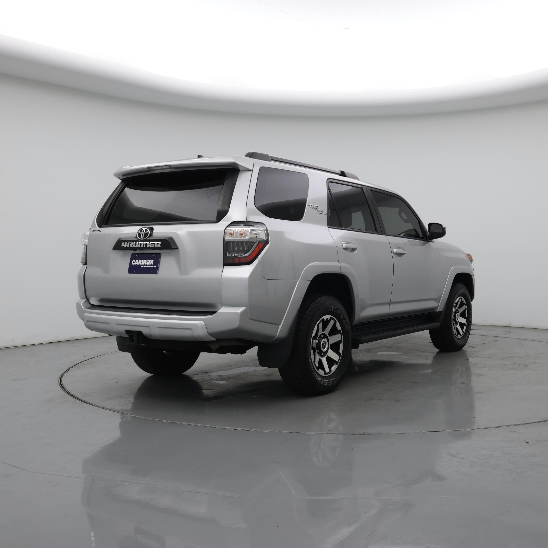 Thumbnail: 2022 Toyota 4Runner - 8