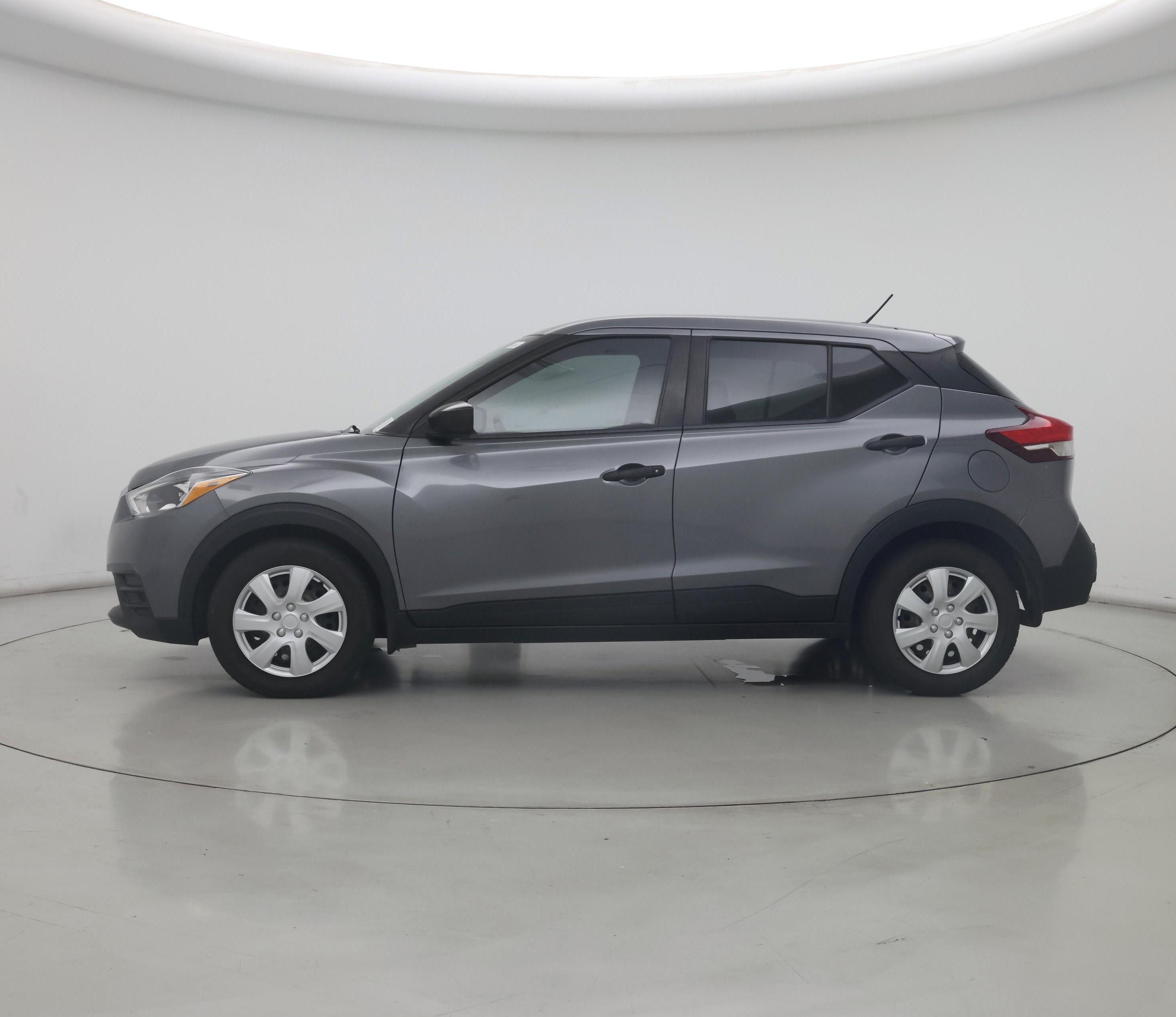 Thumbnail: 2020 Nissan Kicks - 3