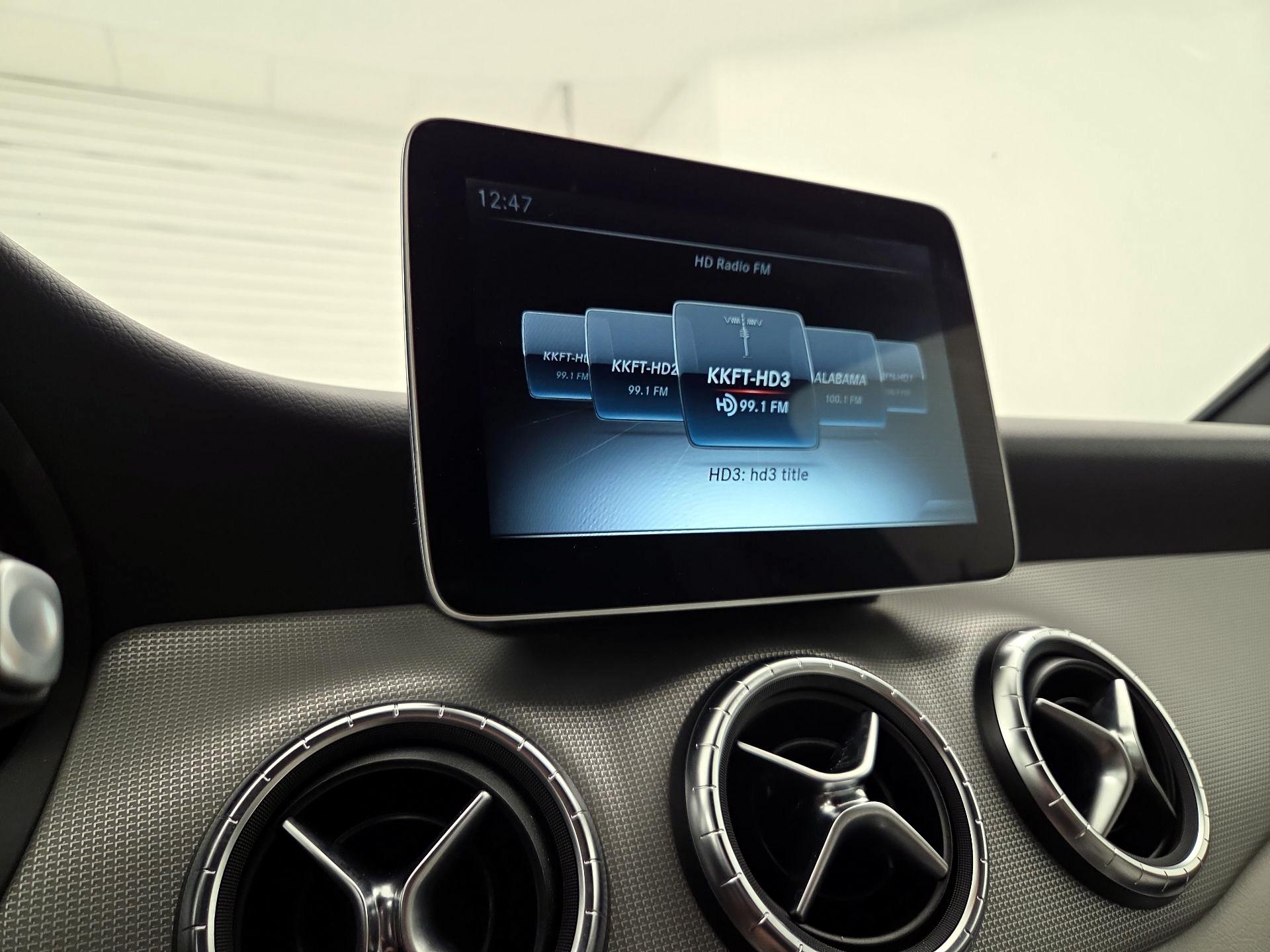 Thumbnail: 2018 Mercedes-Benz CLA - 15