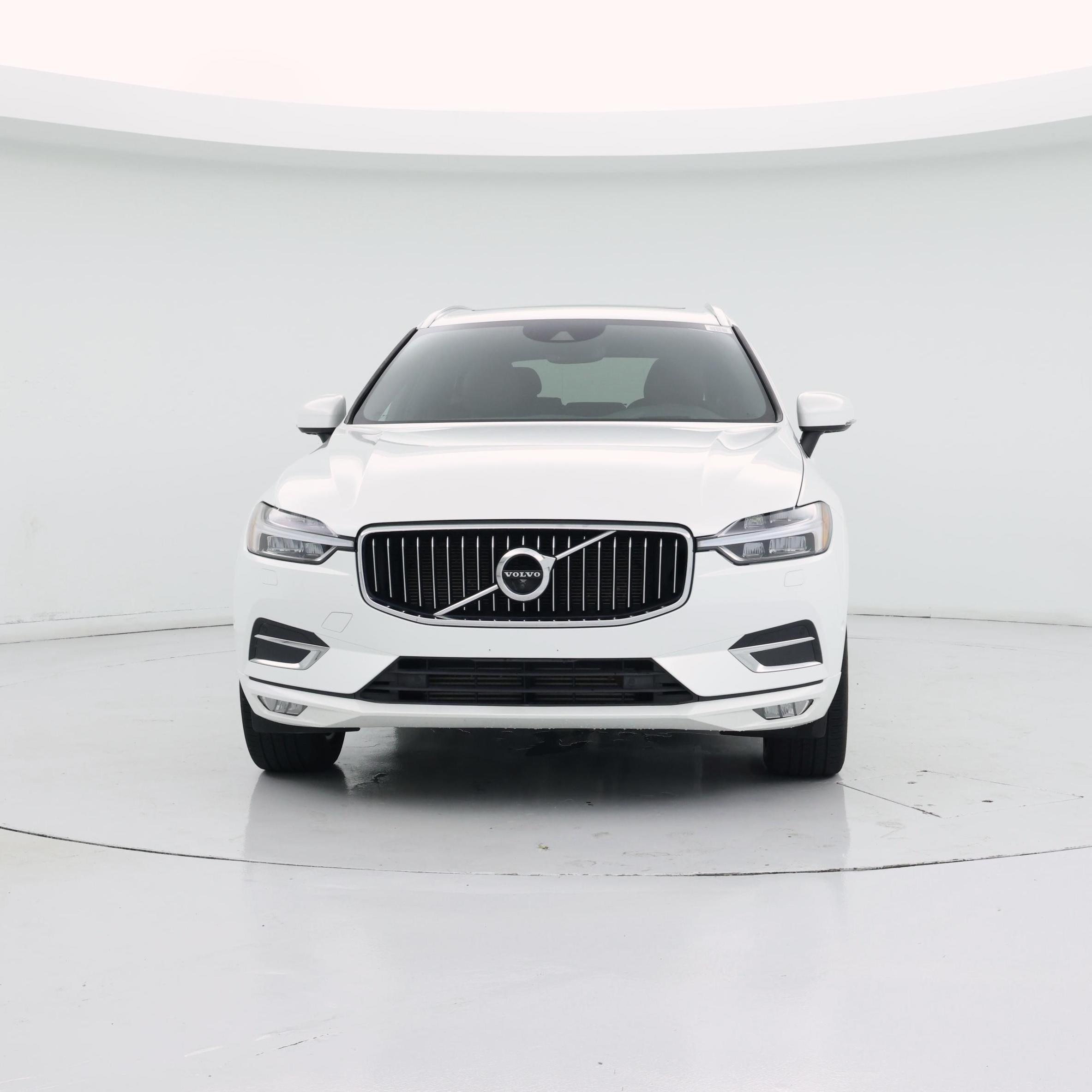 Thumbnail: 2018 Volvo XC60 - 5