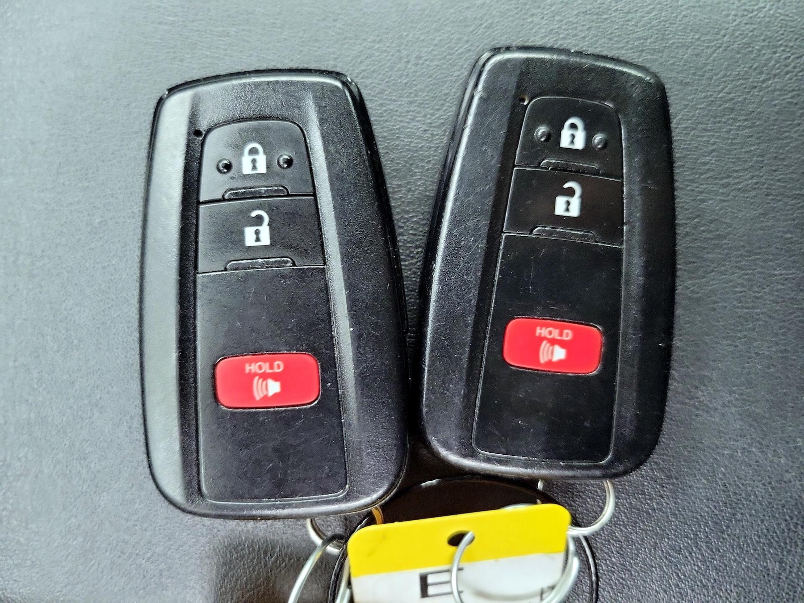 2016 Toyota Prius Three - Photo 23