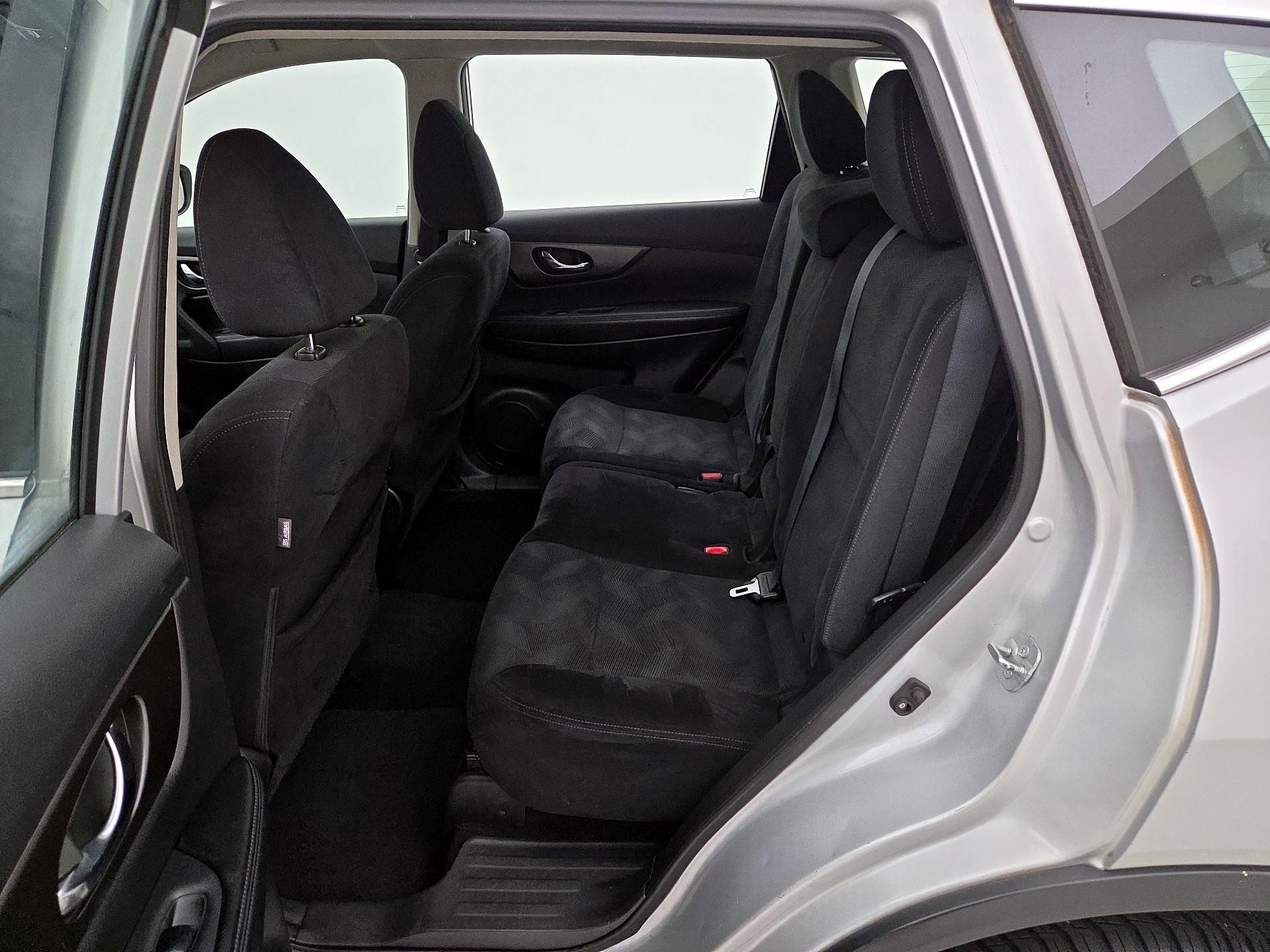 Thumbnail: 2014 Nissan Rogue - 19