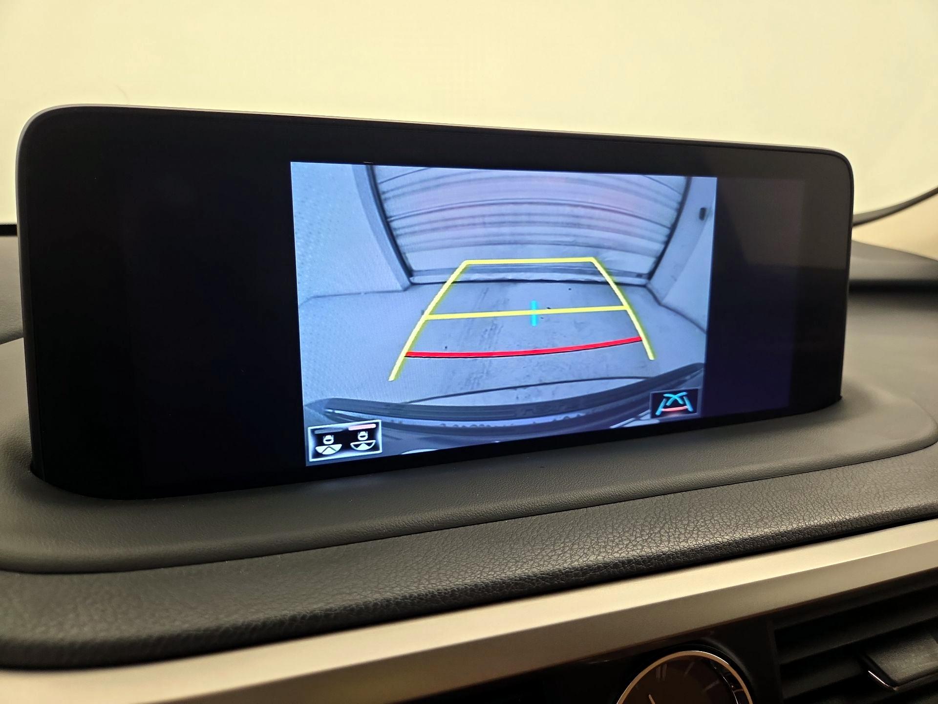 Thumbnail: 2021 Lexus RX - 15