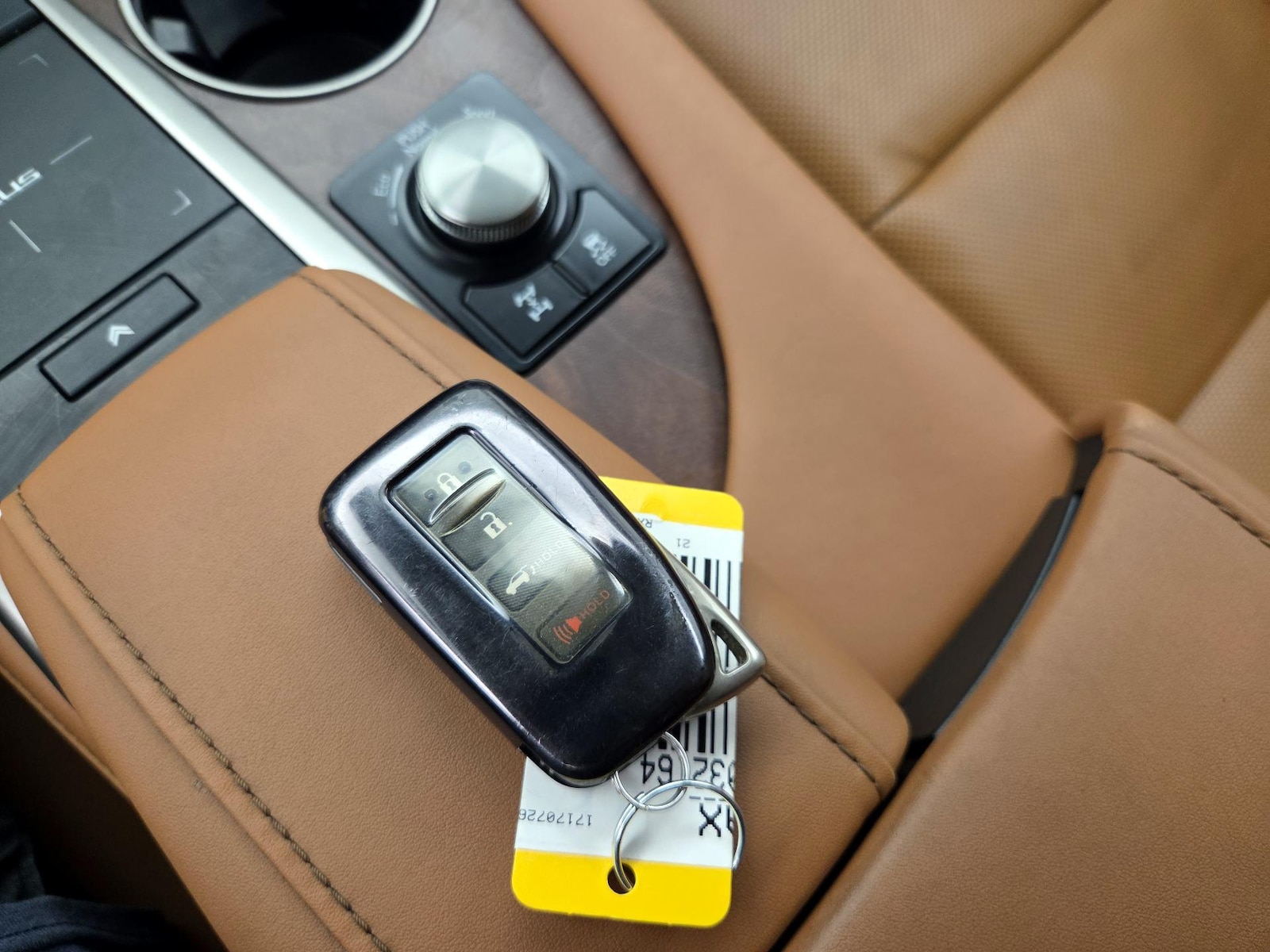 2021 Lexus RX 350 - Photo 27