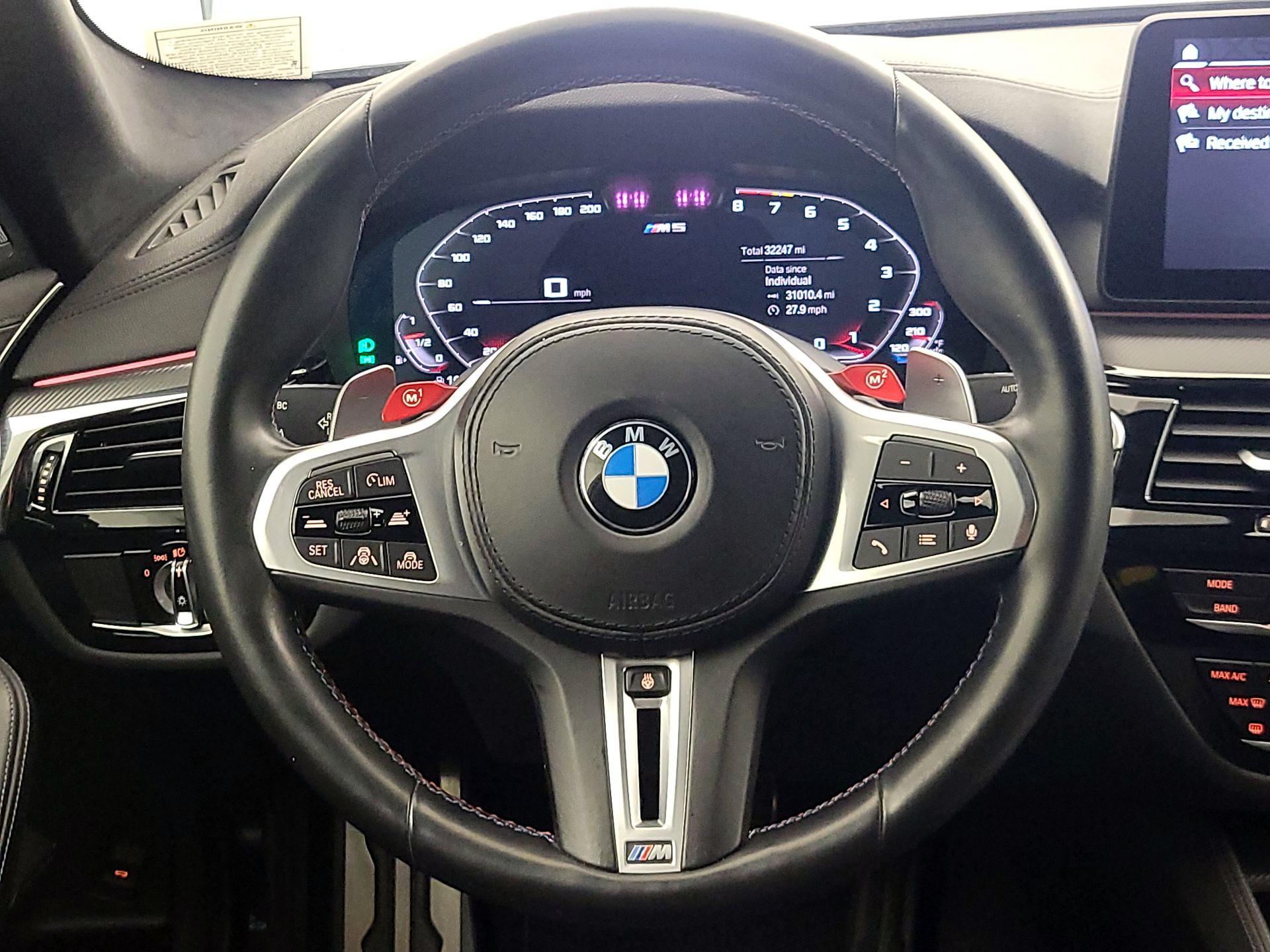 Thumbnail: 2023 BMW M5 - 10